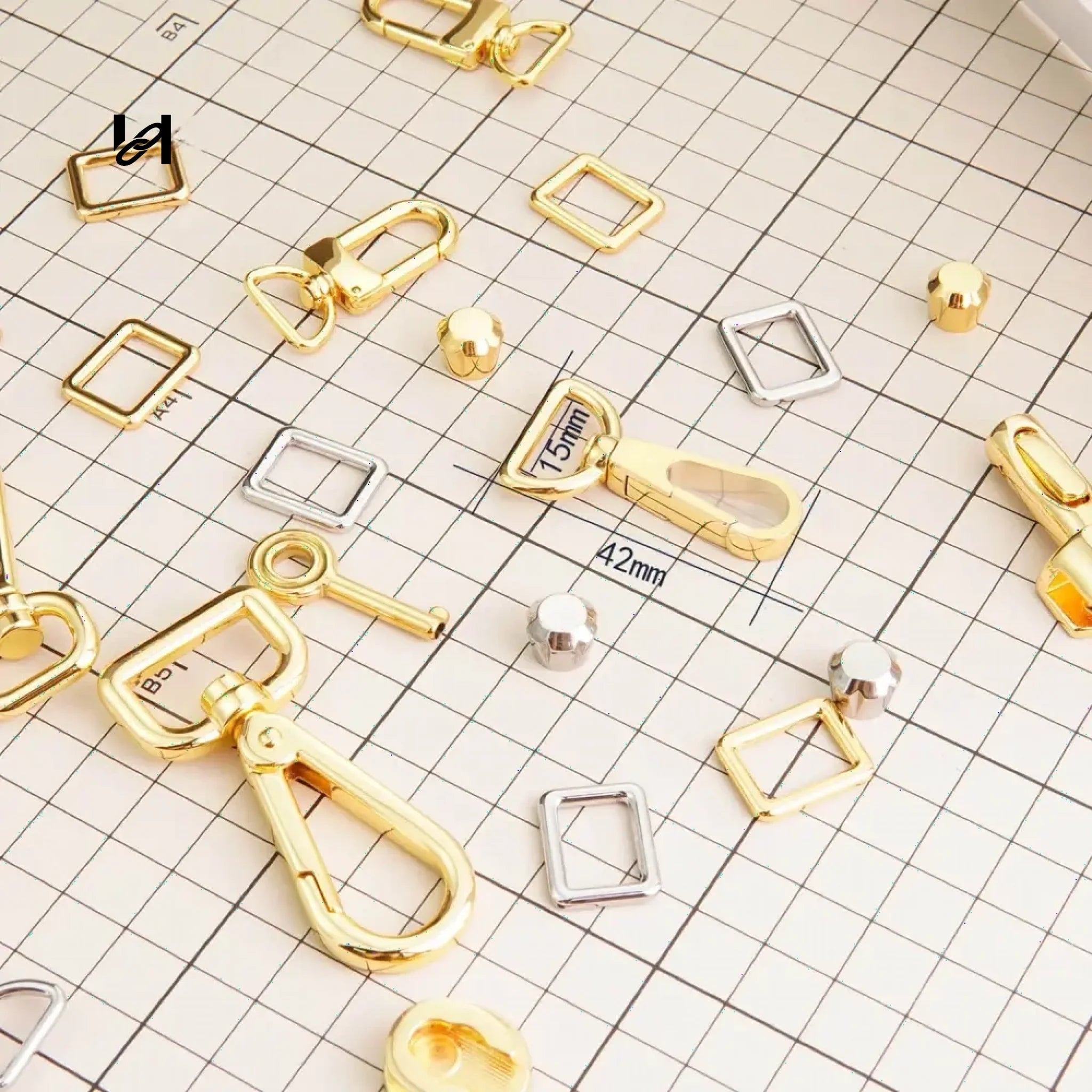 15mm inner-size Hook - Gold - hardware