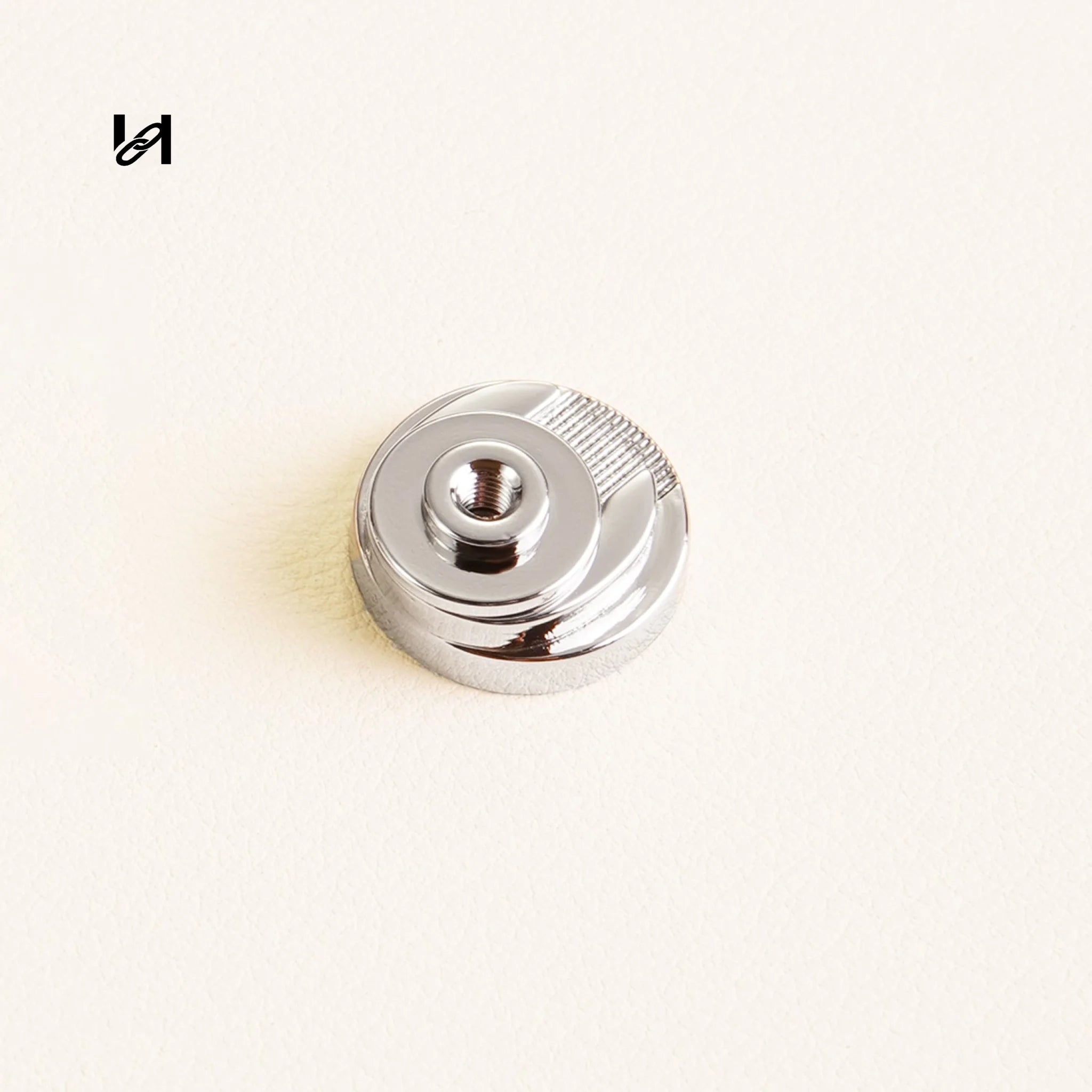 18mm Solid Brass Magnetic Lock for Leather Bags - Silver - hardware