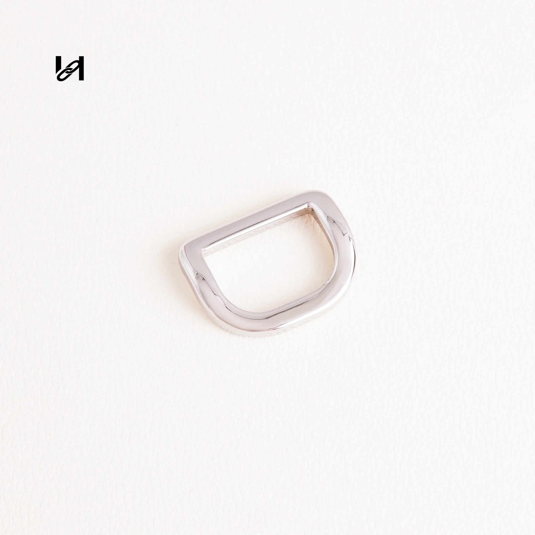 20.5×28.5mm Stainless Steel Curved D-Rings - silver - hardware