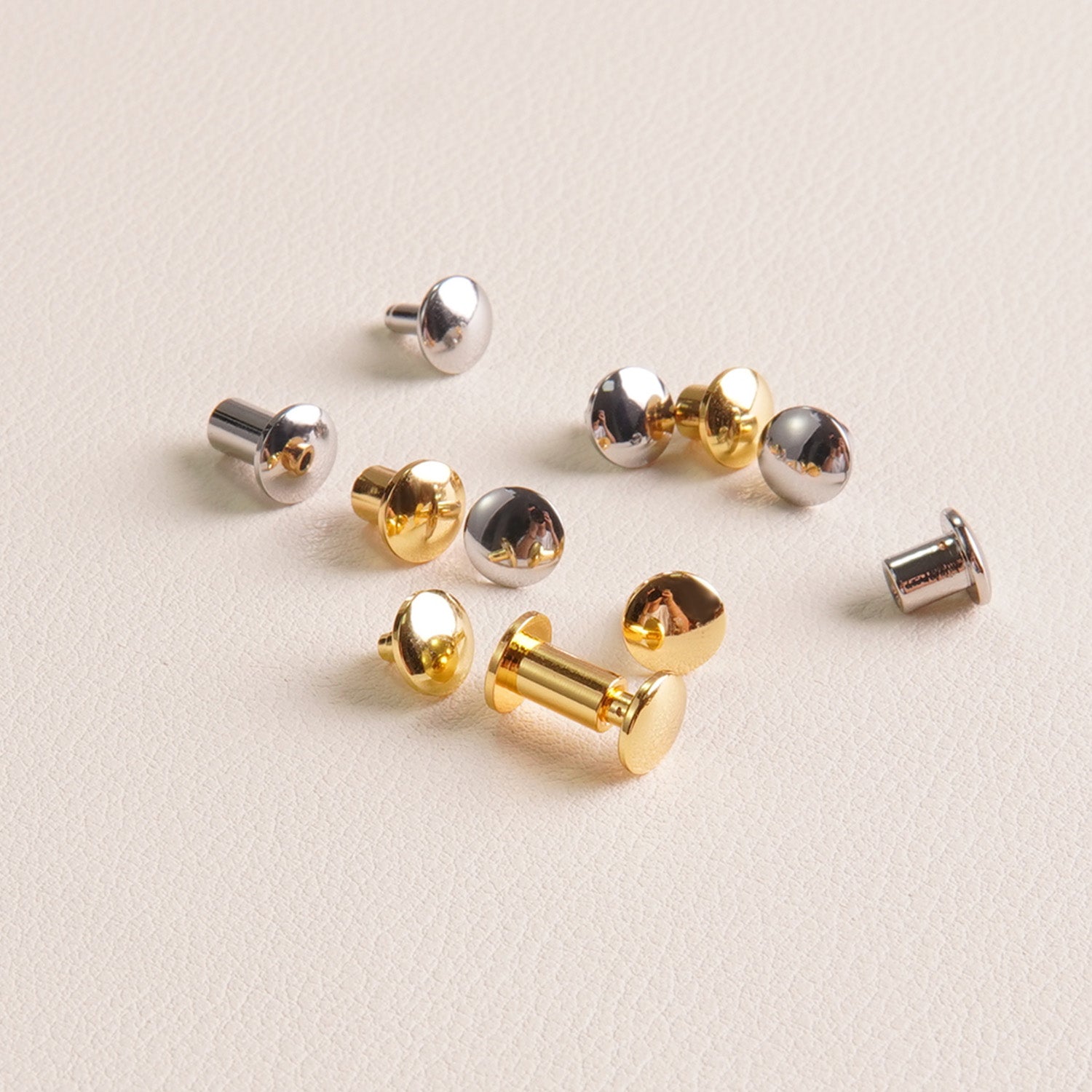 Double Cap Rivet – hilitybaghardware