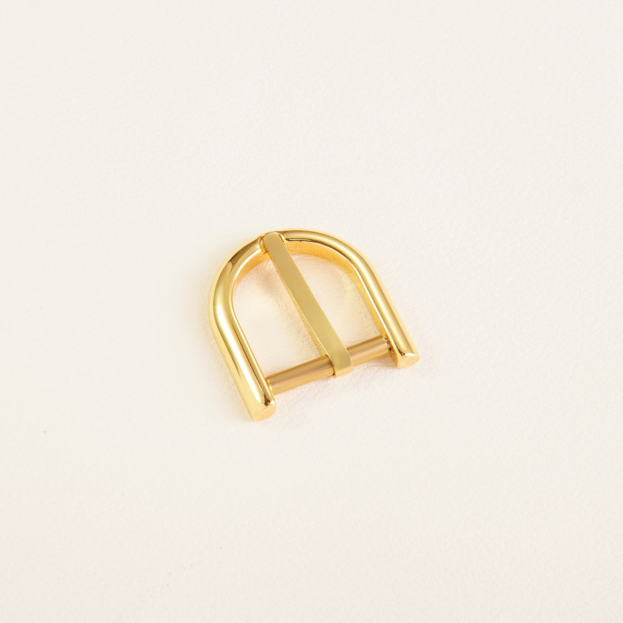 Delvau Buckle