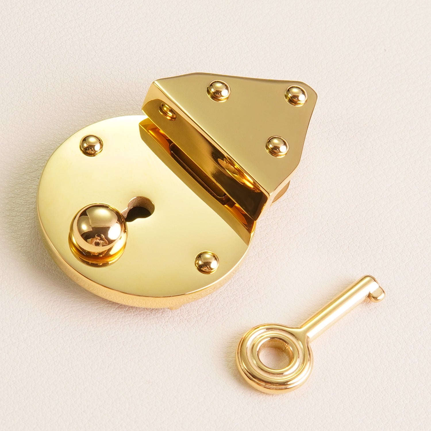 Large Round key lock – hilitybaghardware