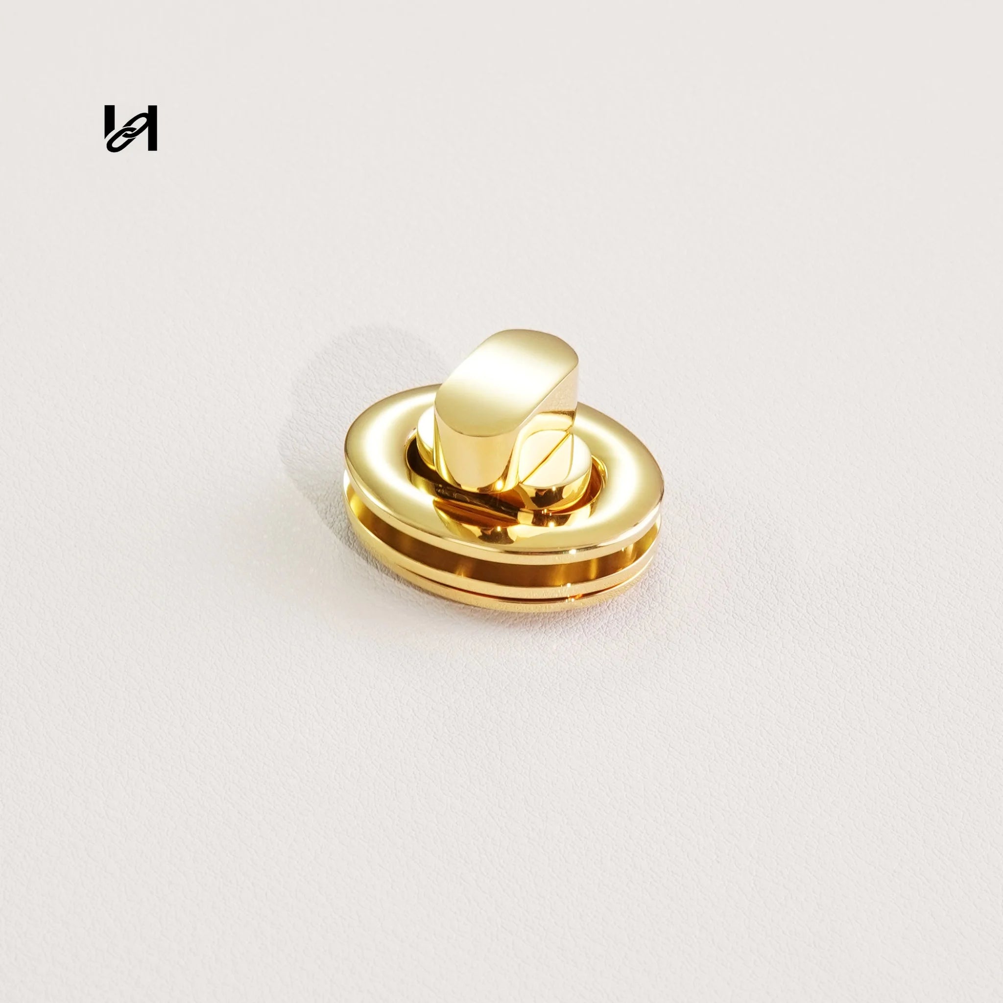 Best-Selling 30×24mm Stainless Steel Oval Twist Locks – Custom Hardware for Bags & Brands - gold - hardware