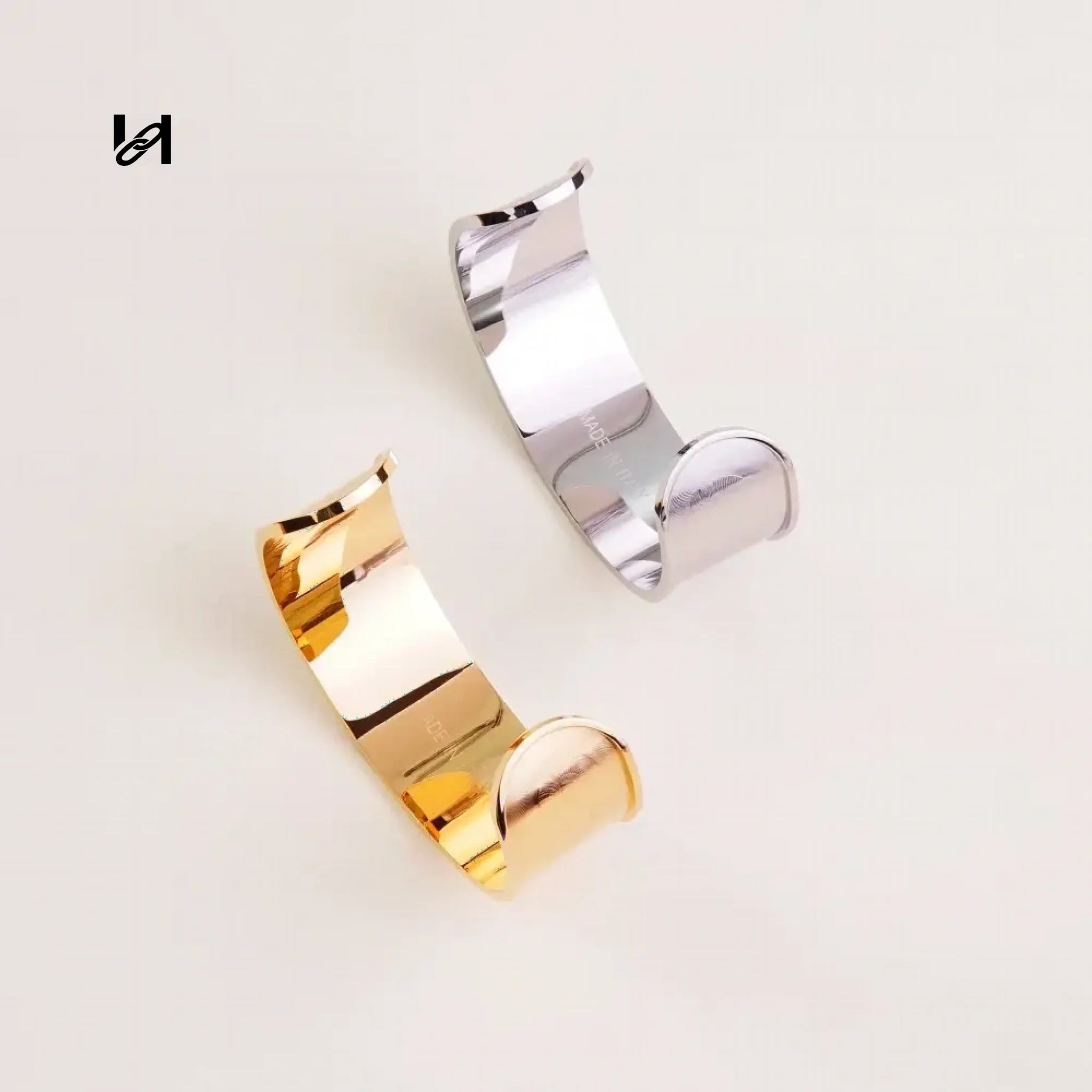 Insert leather bracelet - hardware