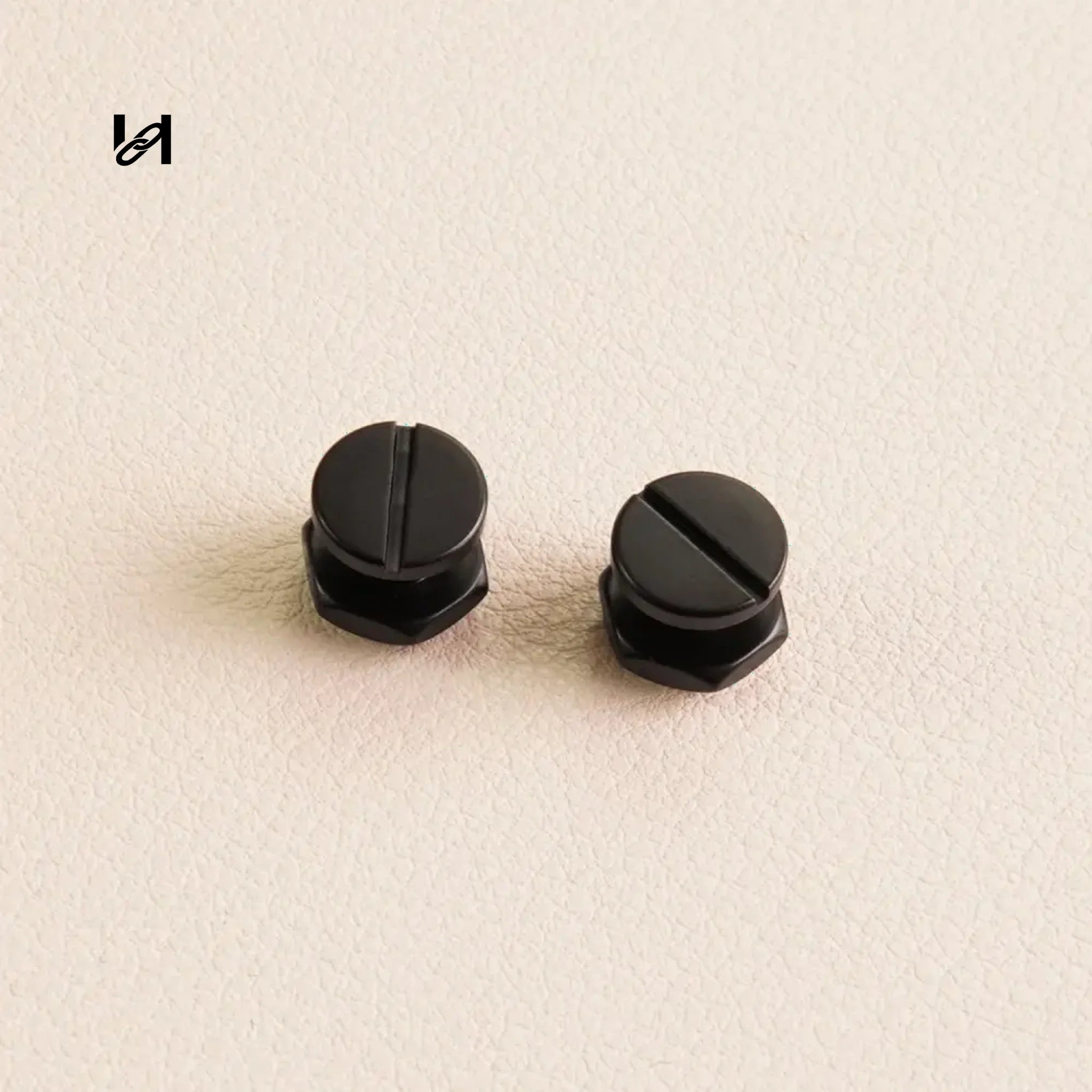 Black Chicago Rivet Screw - hardware