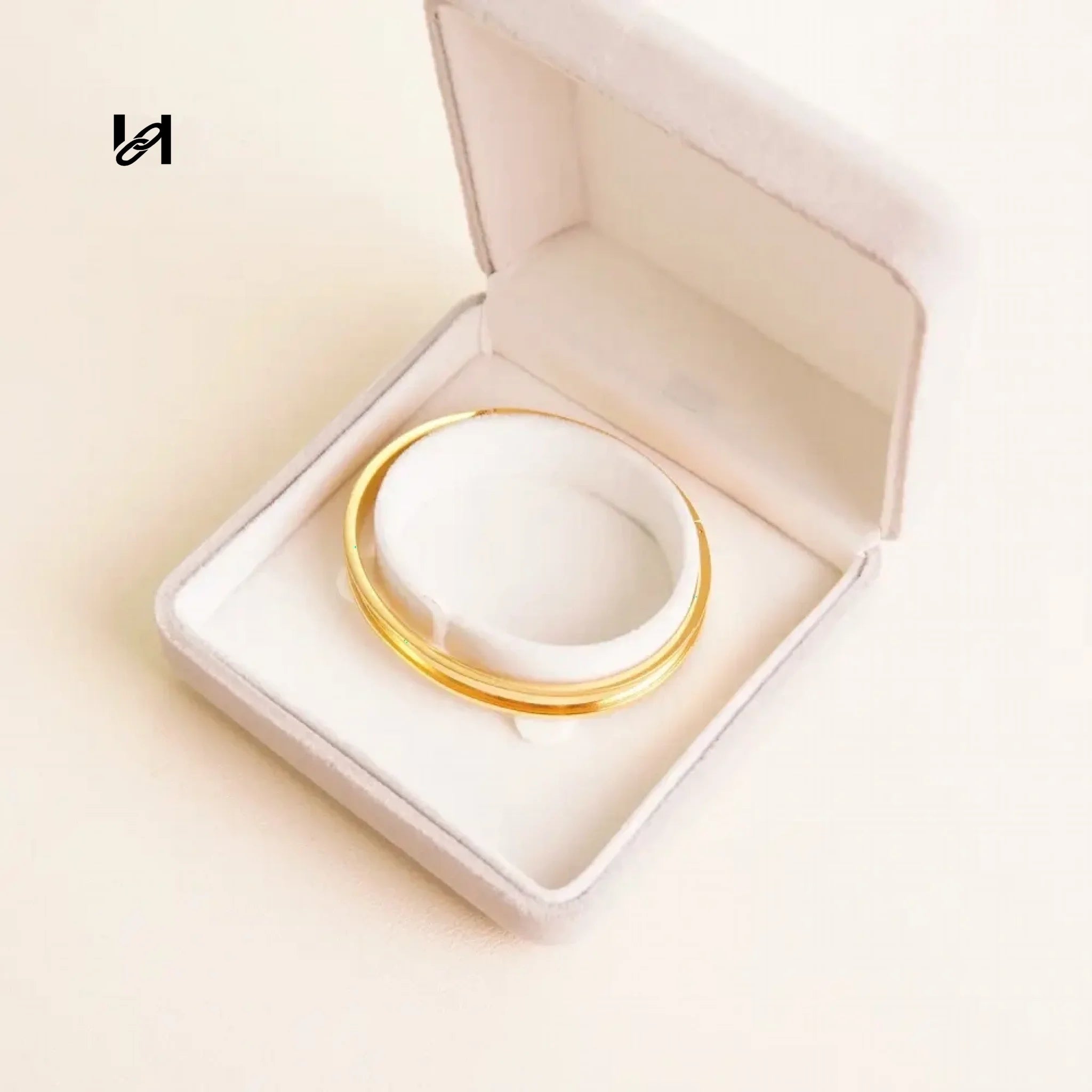 Bracelet Gift Box - hardware