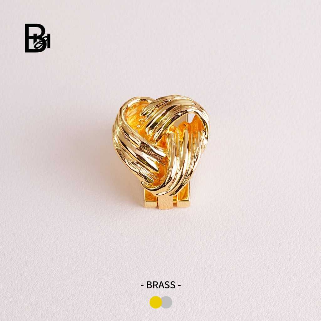 Brass Floral Closure Locks – Vintage Hardware for Trunks & Case - hardware