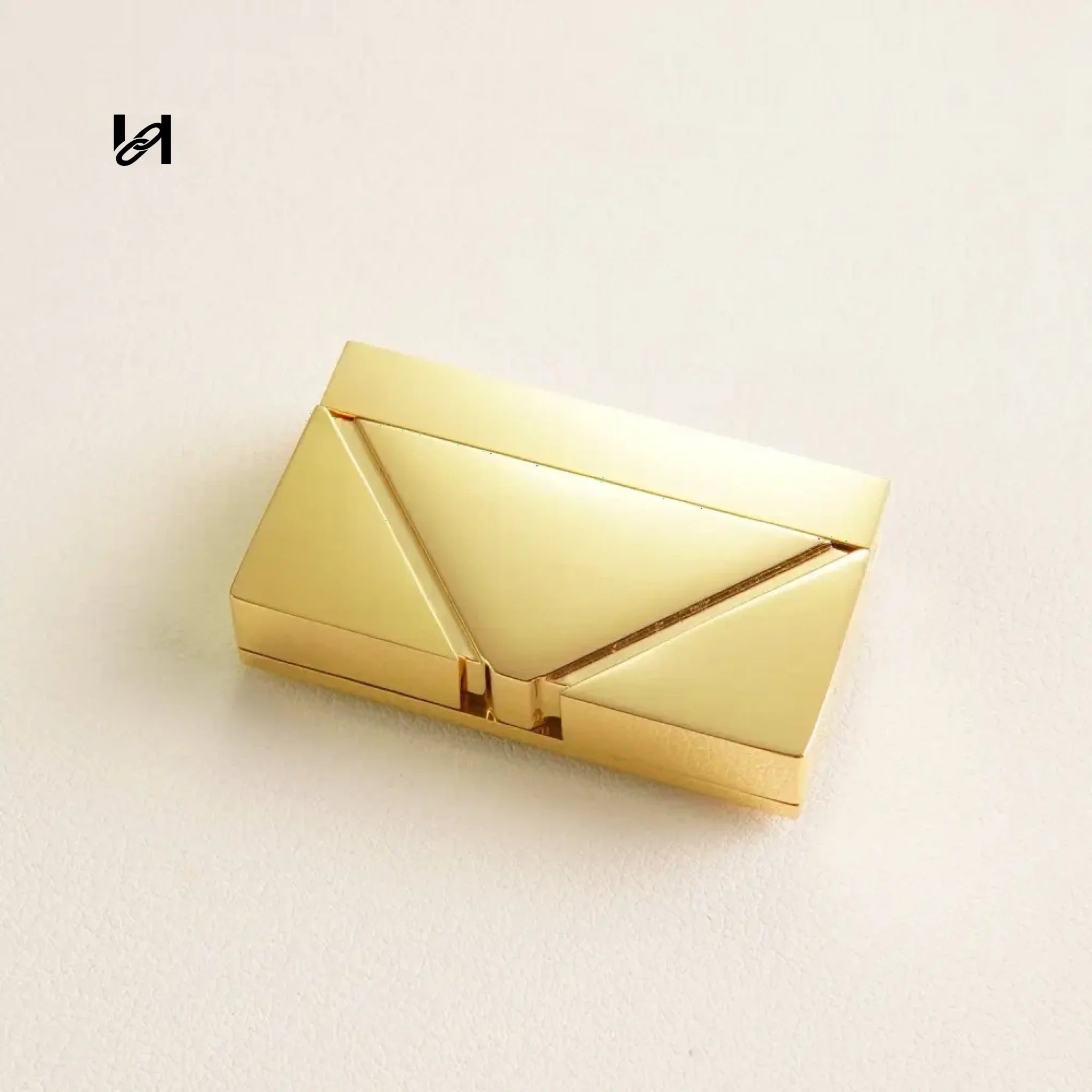 Briefcase Closure - Gold - hardware
