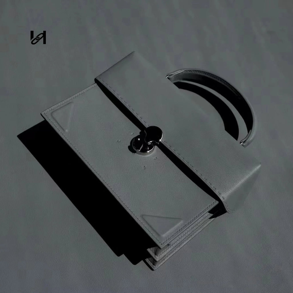 Bag Lock - hardware