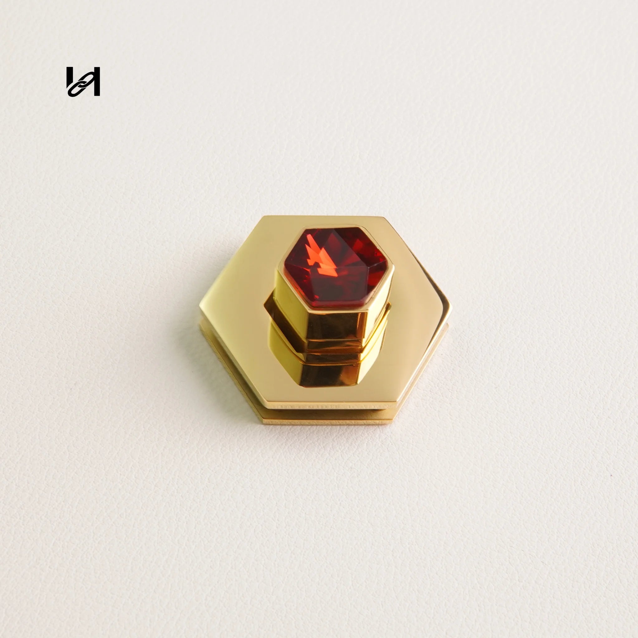 Flat Diamond Turn Lock - Gold / Red - hardware