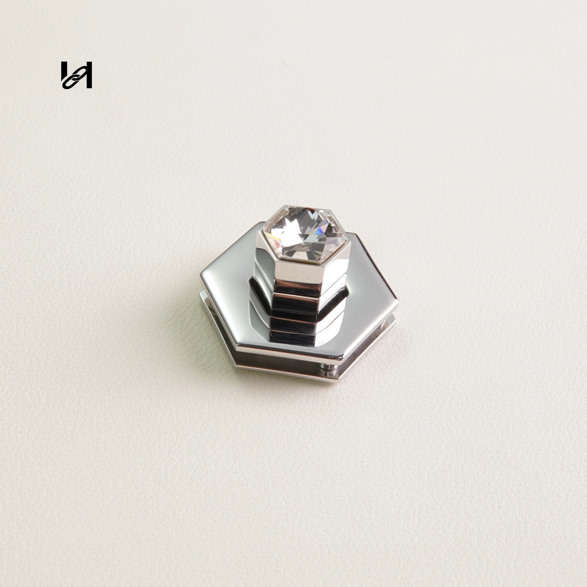 Flat Diamond Turn Lock - Silver / White - hardware