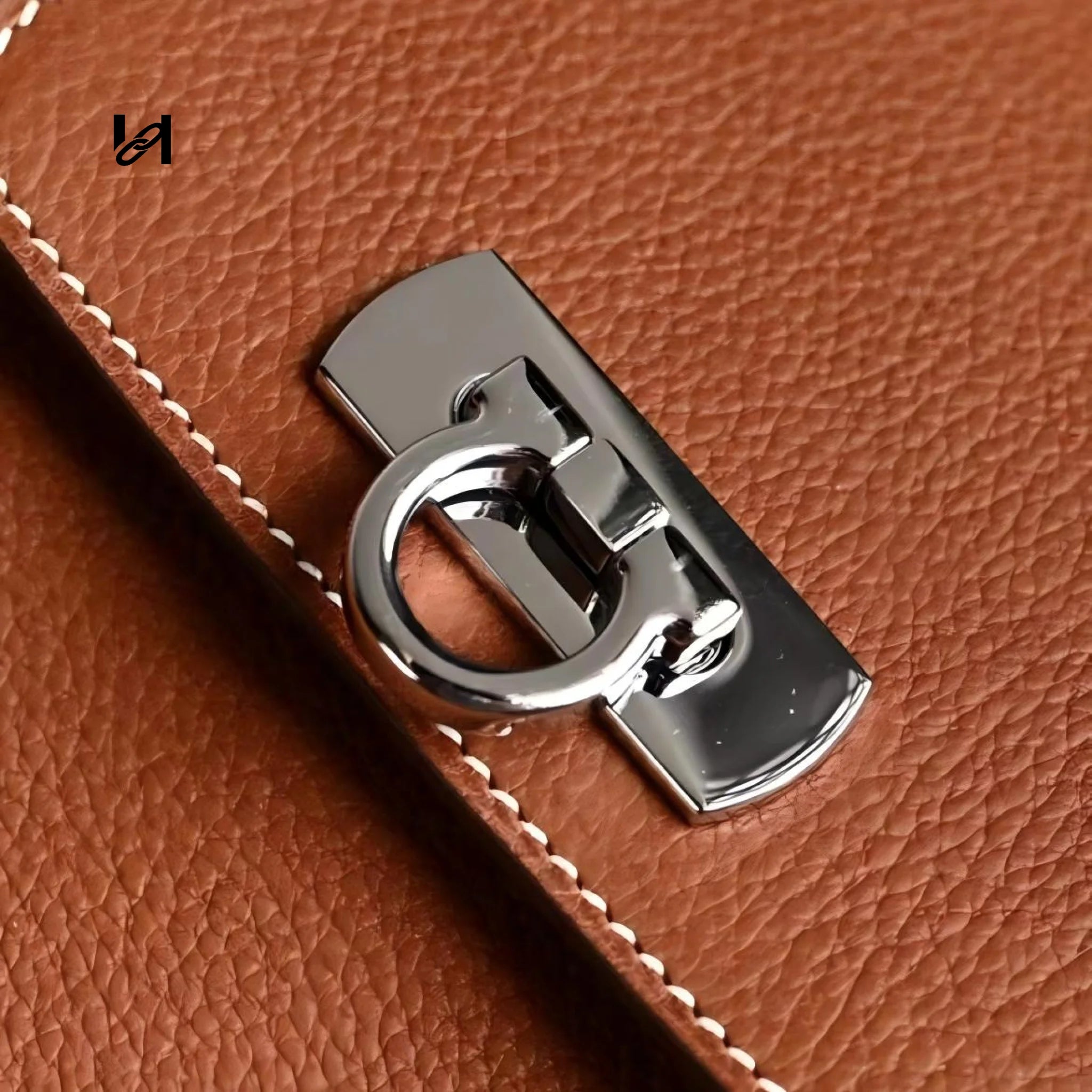 Horse Shoe Lock - hardware