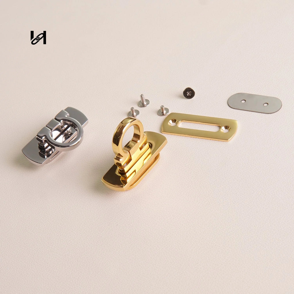 Horse Shoe Lock - hardware