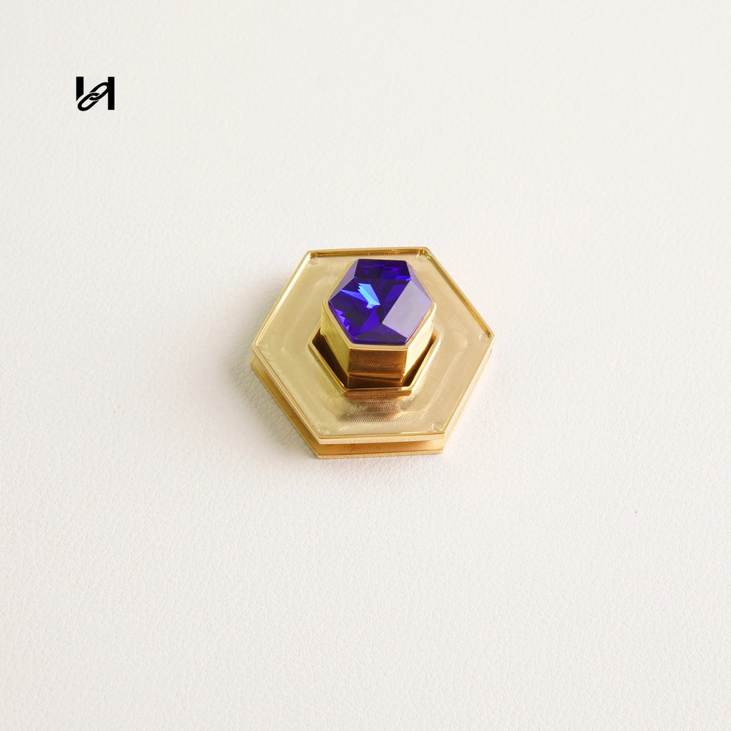 Insert Leather Diamond Turn Lock - hardware