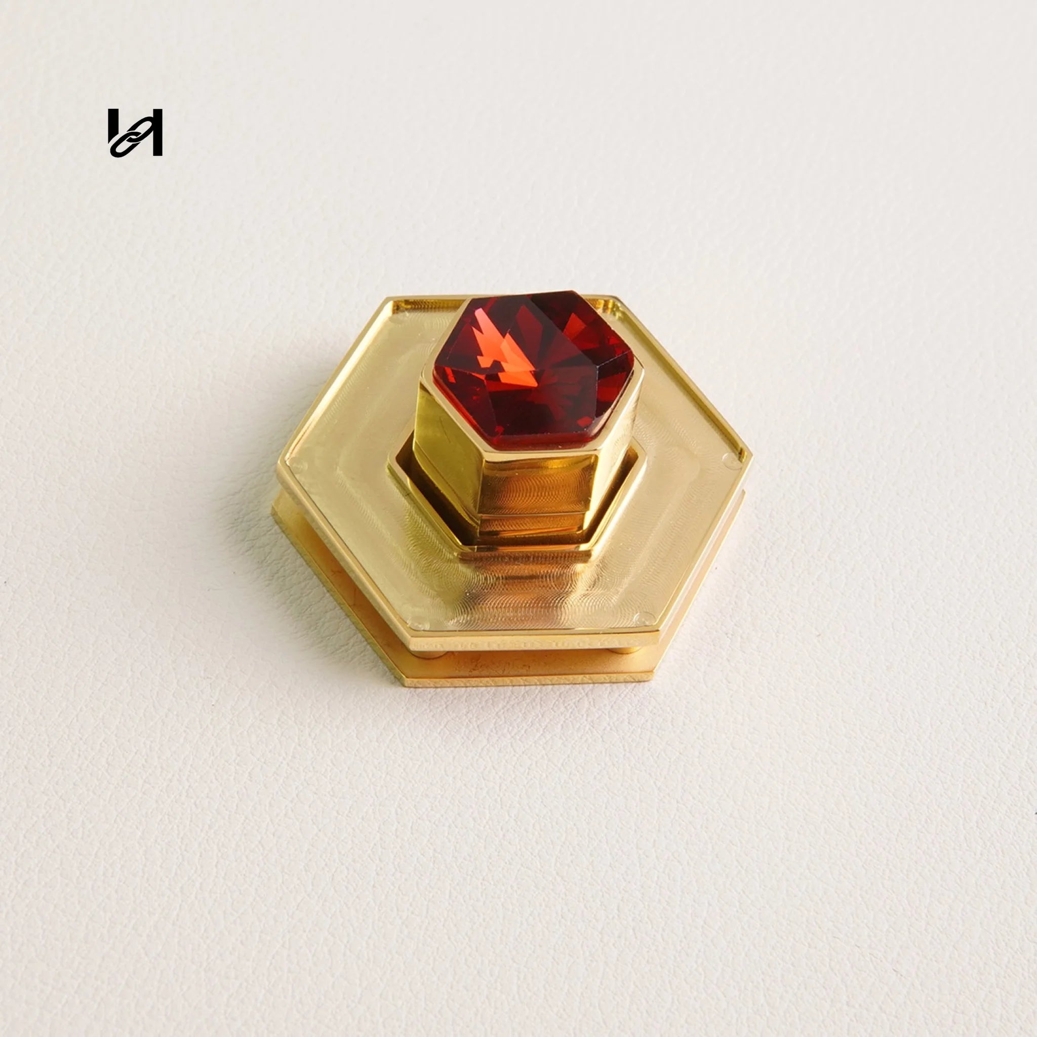 Insert Leather Diamond Turn Lock - Red - hardware