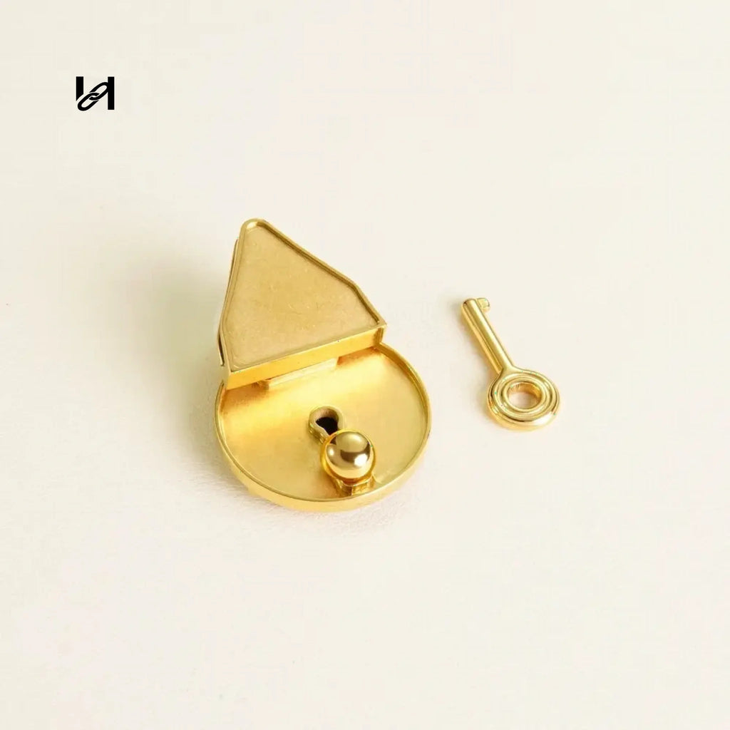 Large Round key lock - Insert leather / Gold - hardware