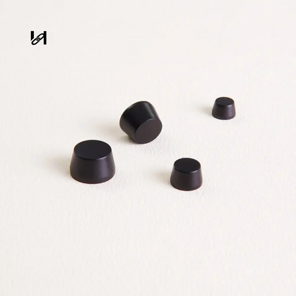 Matt Black Foot - hardware