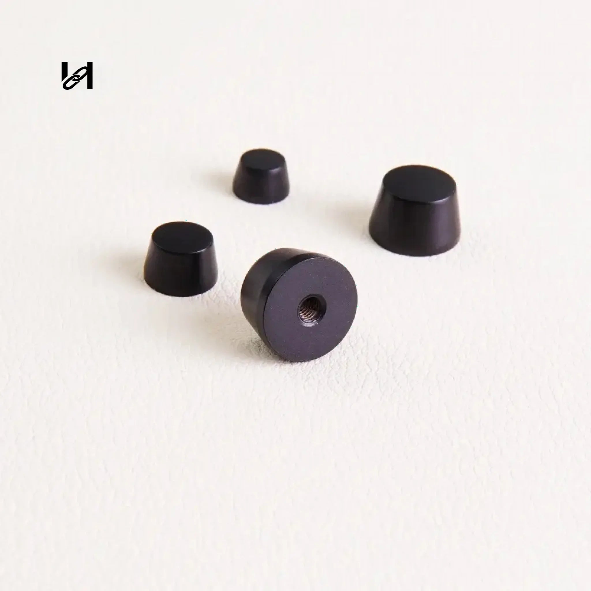 Matt Black Foot - hardware