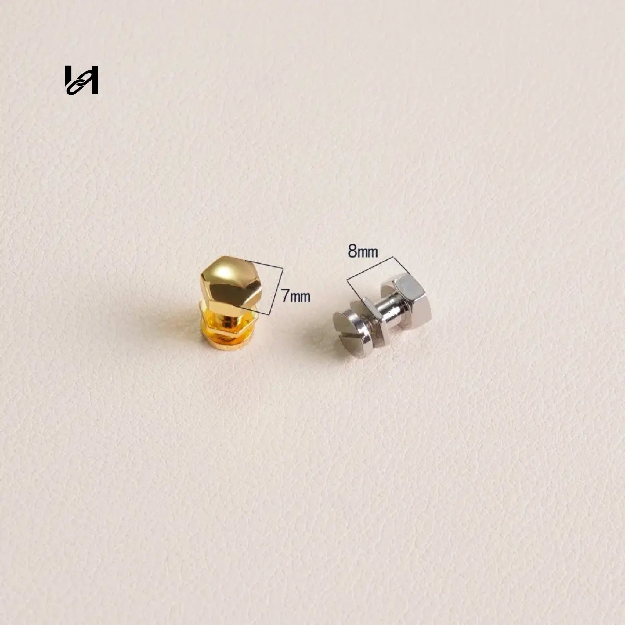 Mushroom Screw-hexagon head - hardware