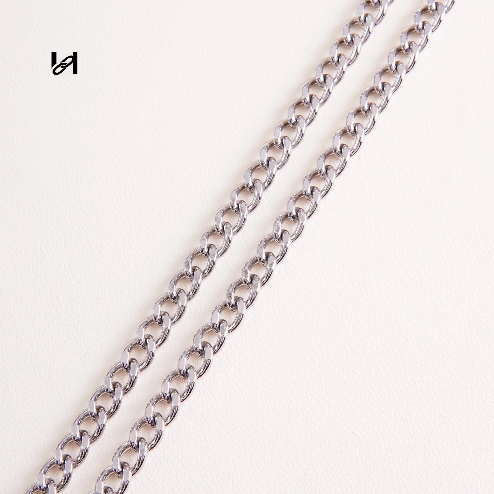 No202. 7.8mm cross leather chain-2