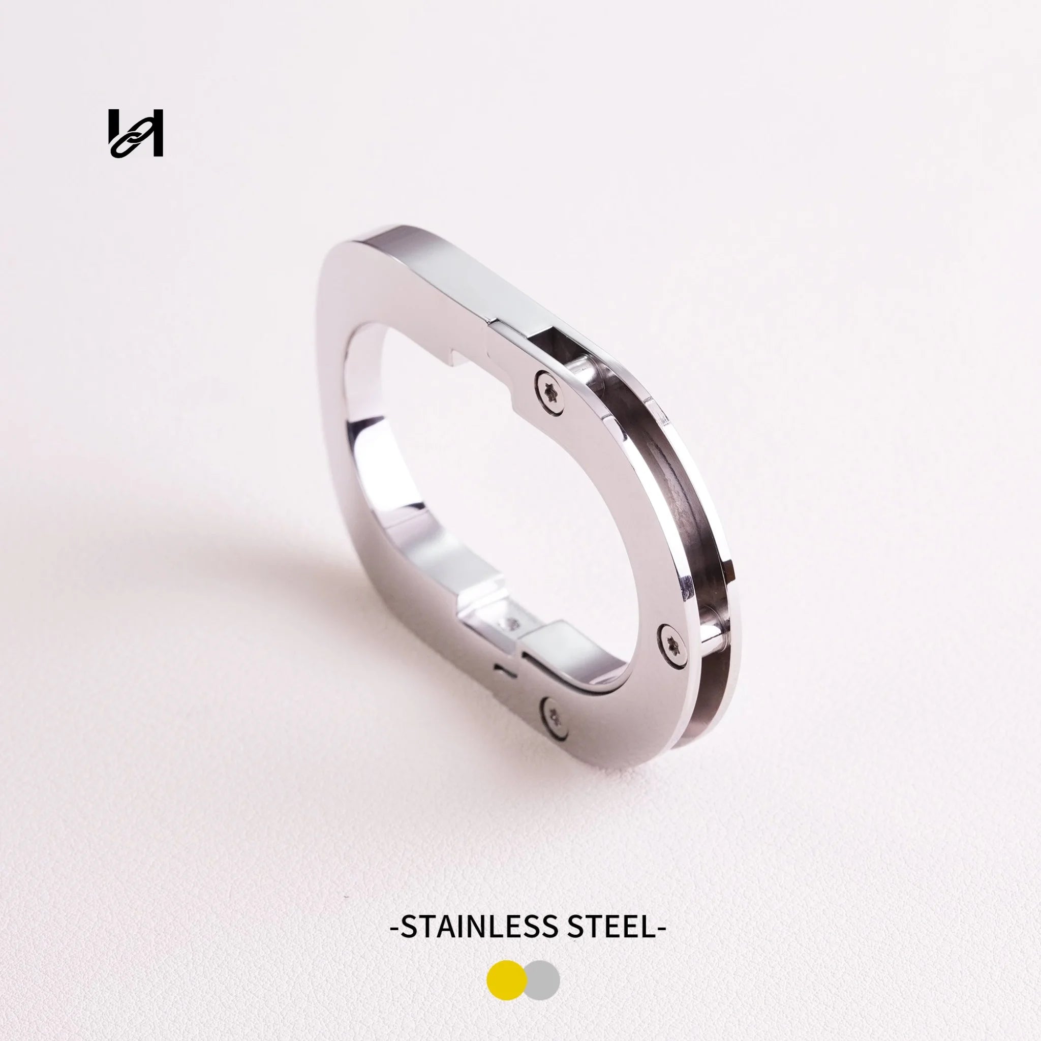 Oval clip lockclosure - hardware
