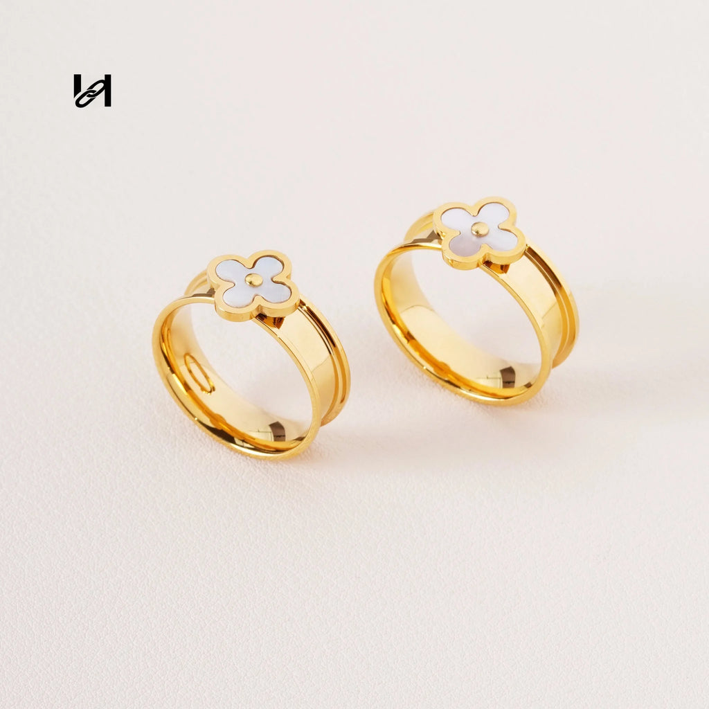 Shell flower ring - hardware