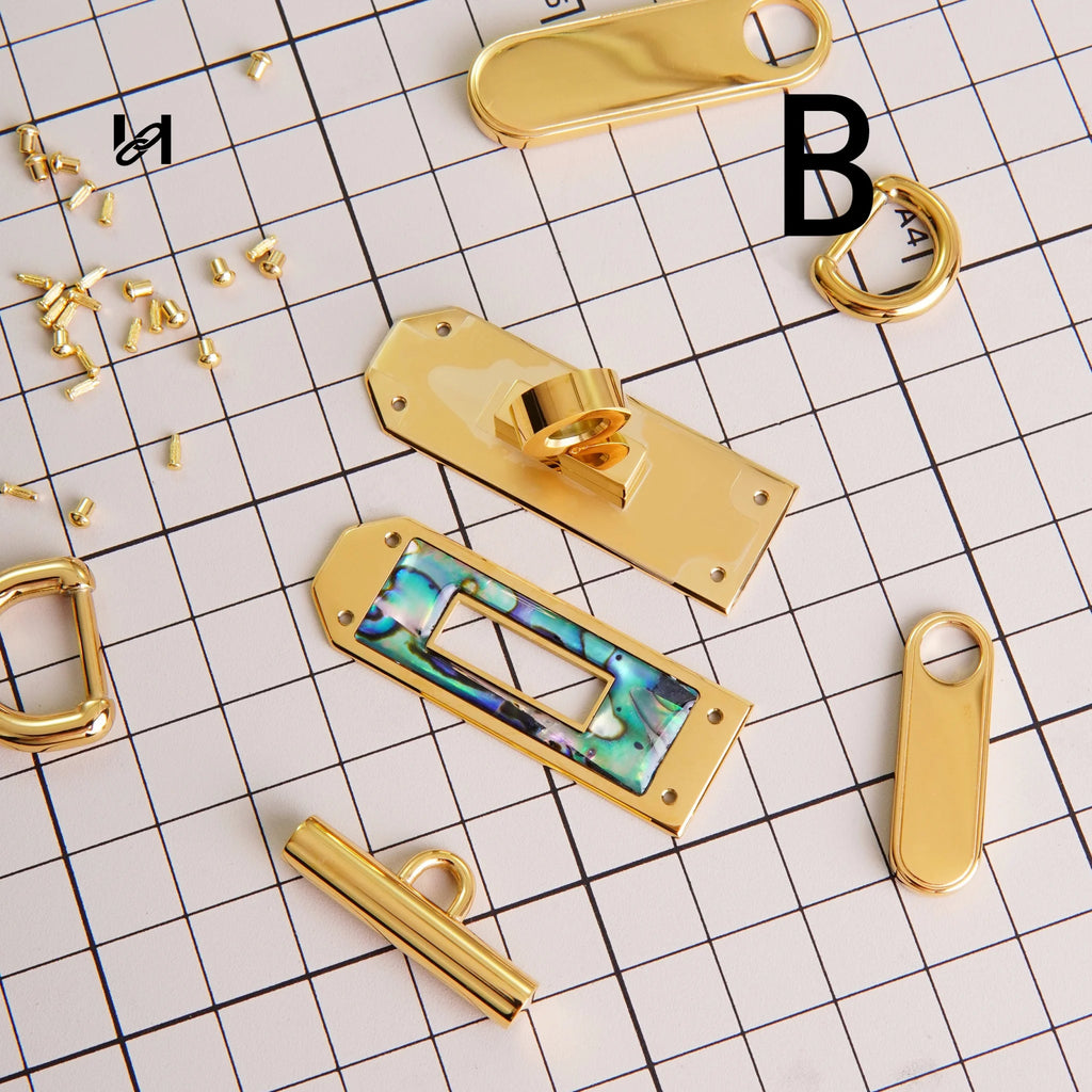Shell Twist Lock and Collar Clasp - gold -B - hardware