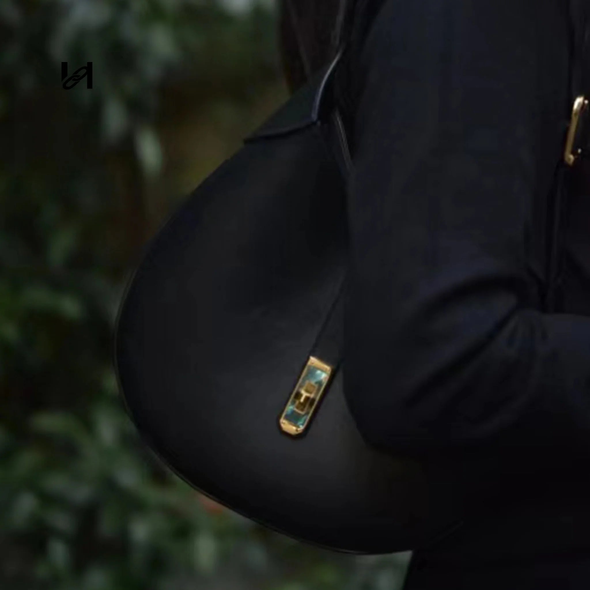 Shell Twist Lock and Collar Clasp - hardware