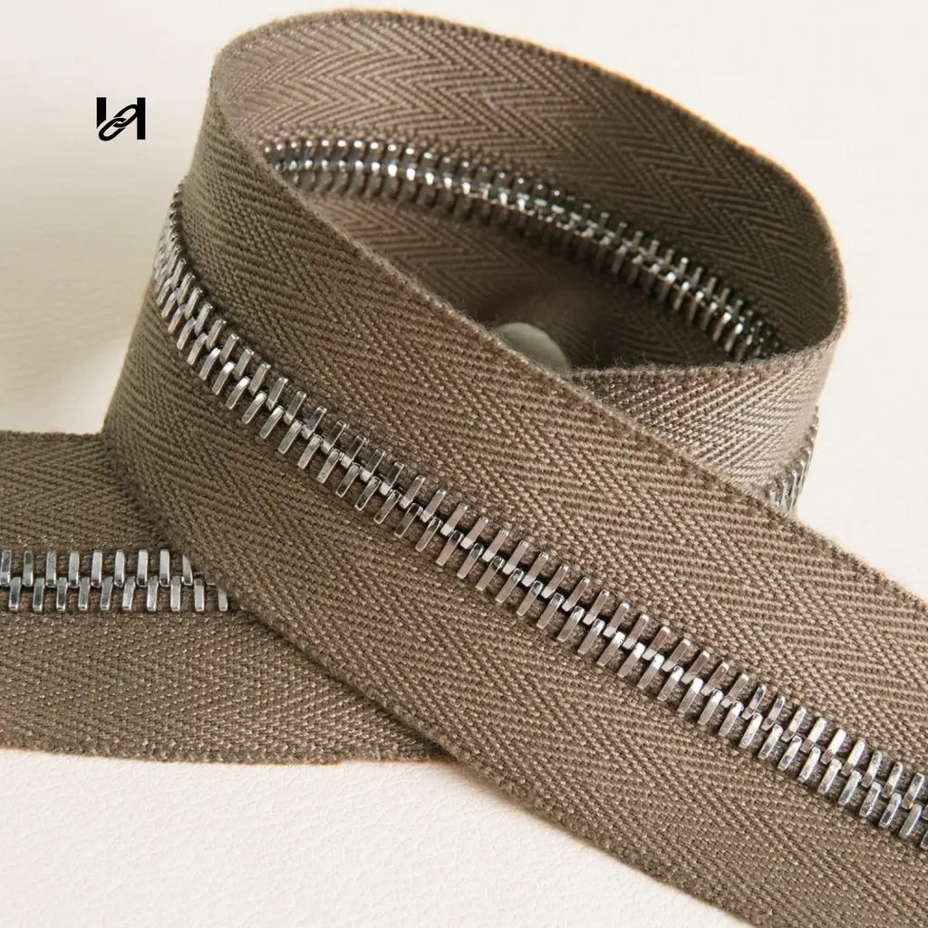 Silver M6 Size Teeth Zipper Tape - Elephant Gray and Silver /92cm - hardware