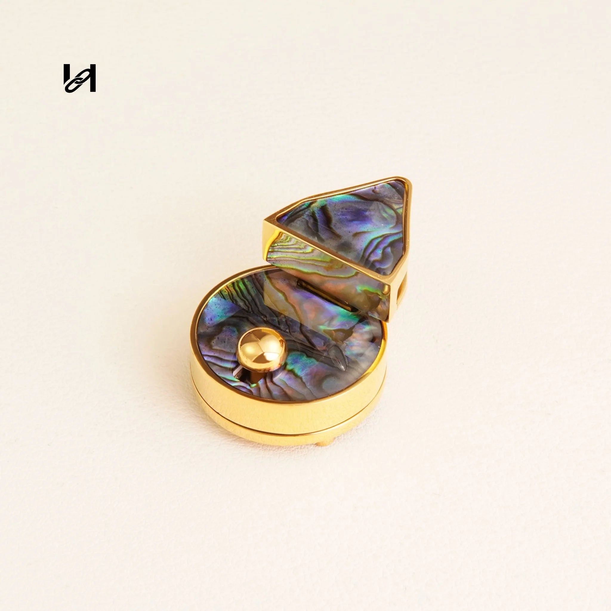 Small Abalone Shell Lock - Blue / Gold
