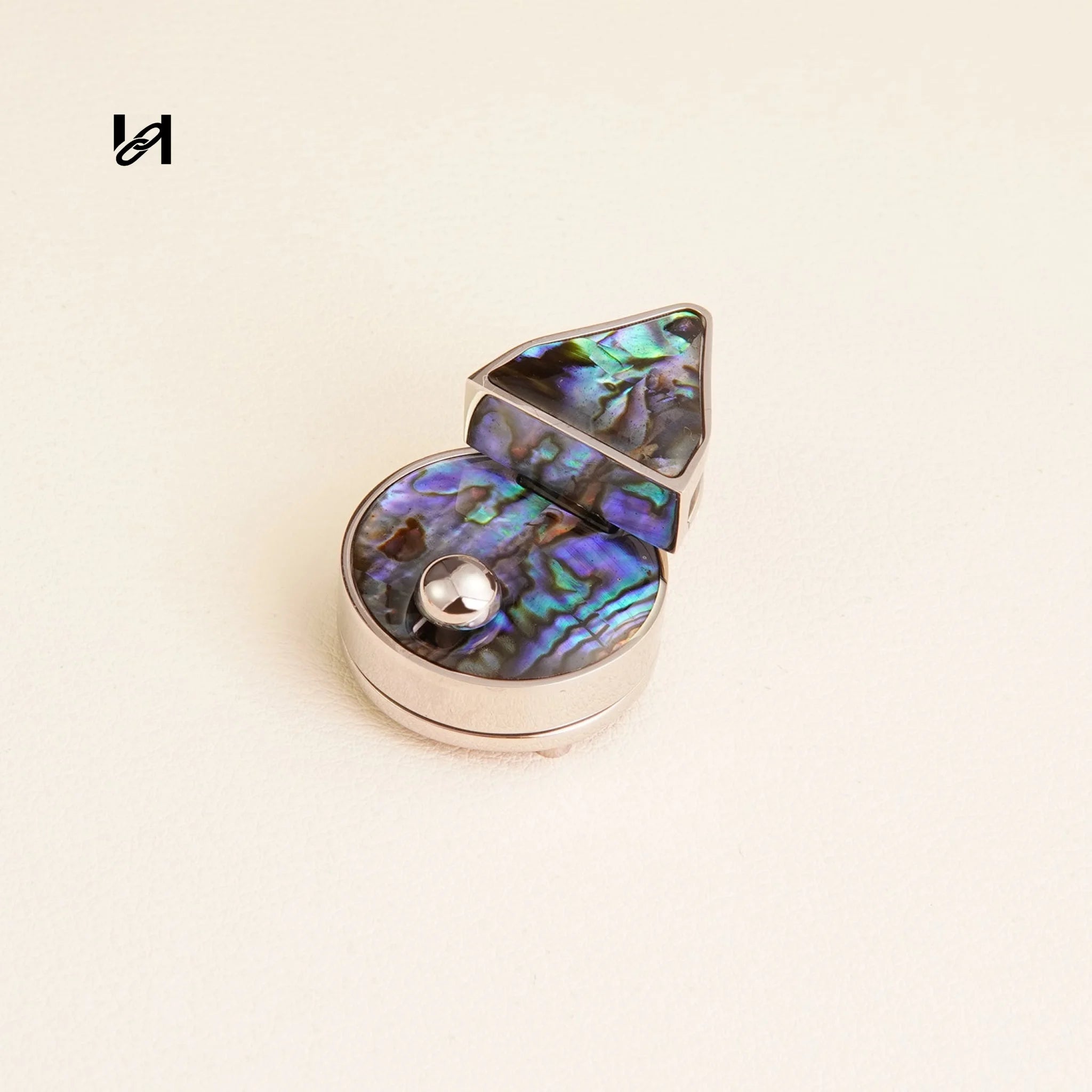 Small Abalone Shell Lock - Blue / Silver