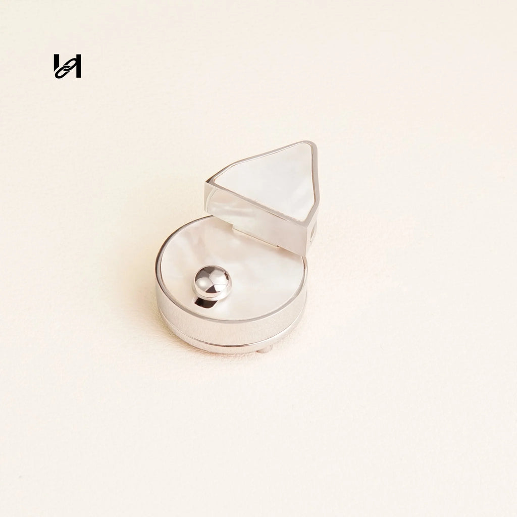 Small Abalone Shell Lock - White / Silver