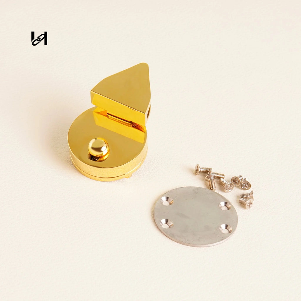 Small Round lock - hardware