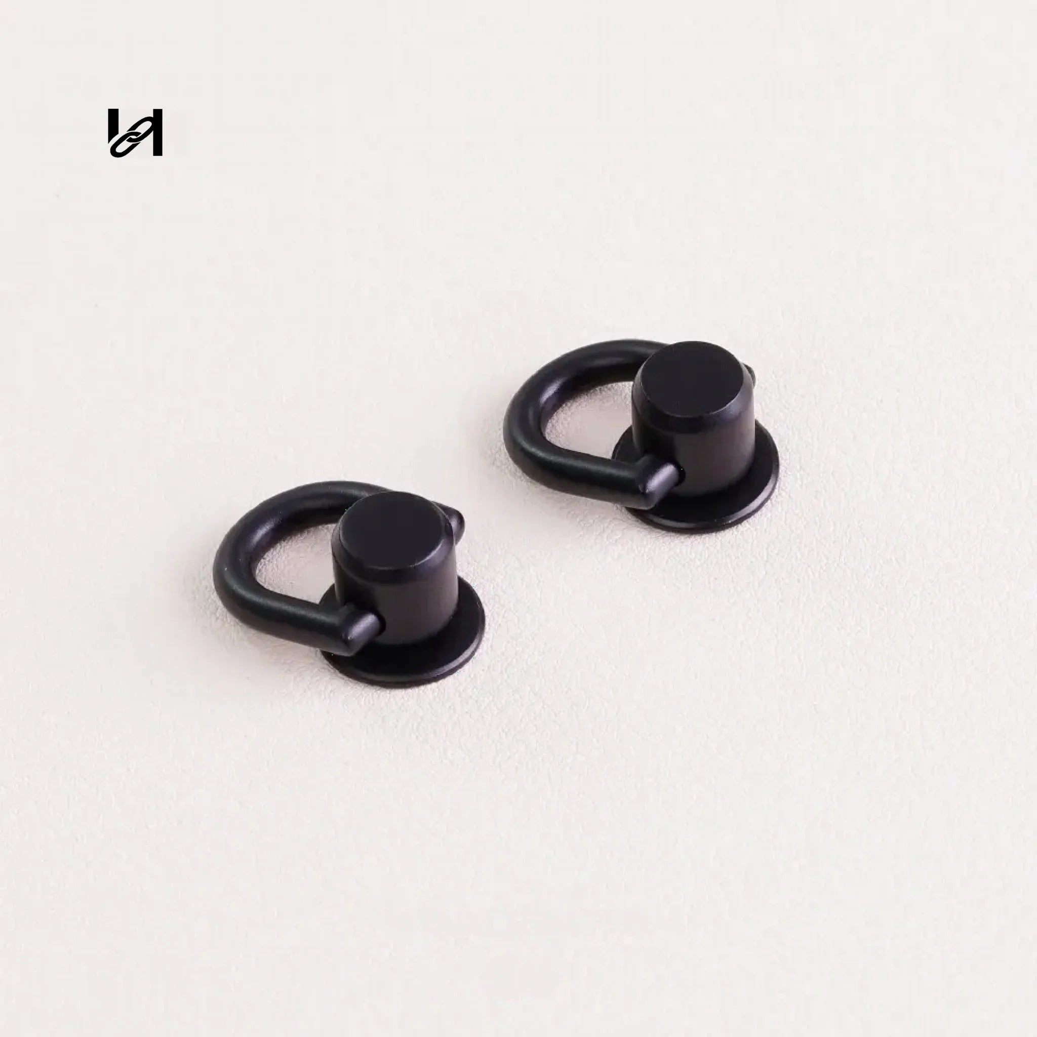 Small Handle Holder/Chain Connector-1 - hardware