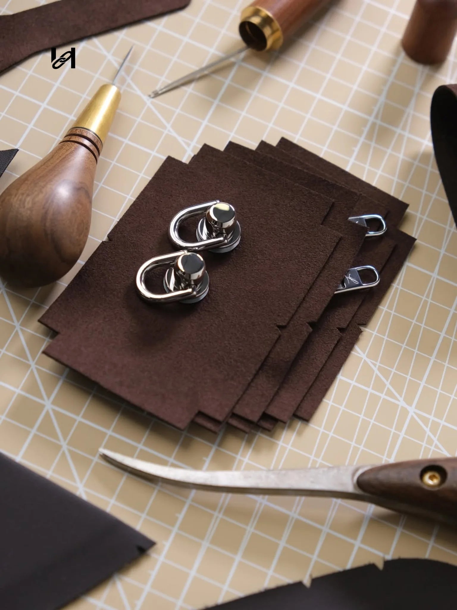 Small Stainless Steel Handle Holder Connectors - hardware