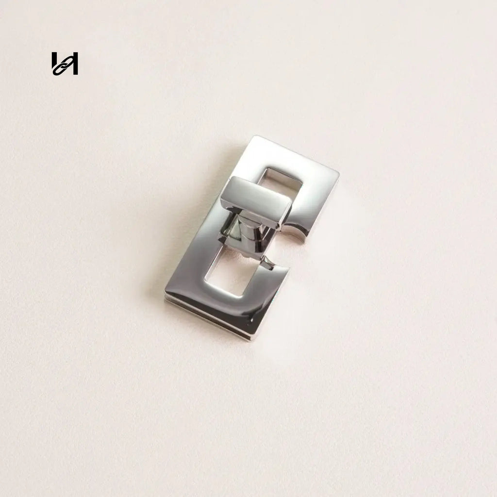 Square gap twist lock - Silver - hardware