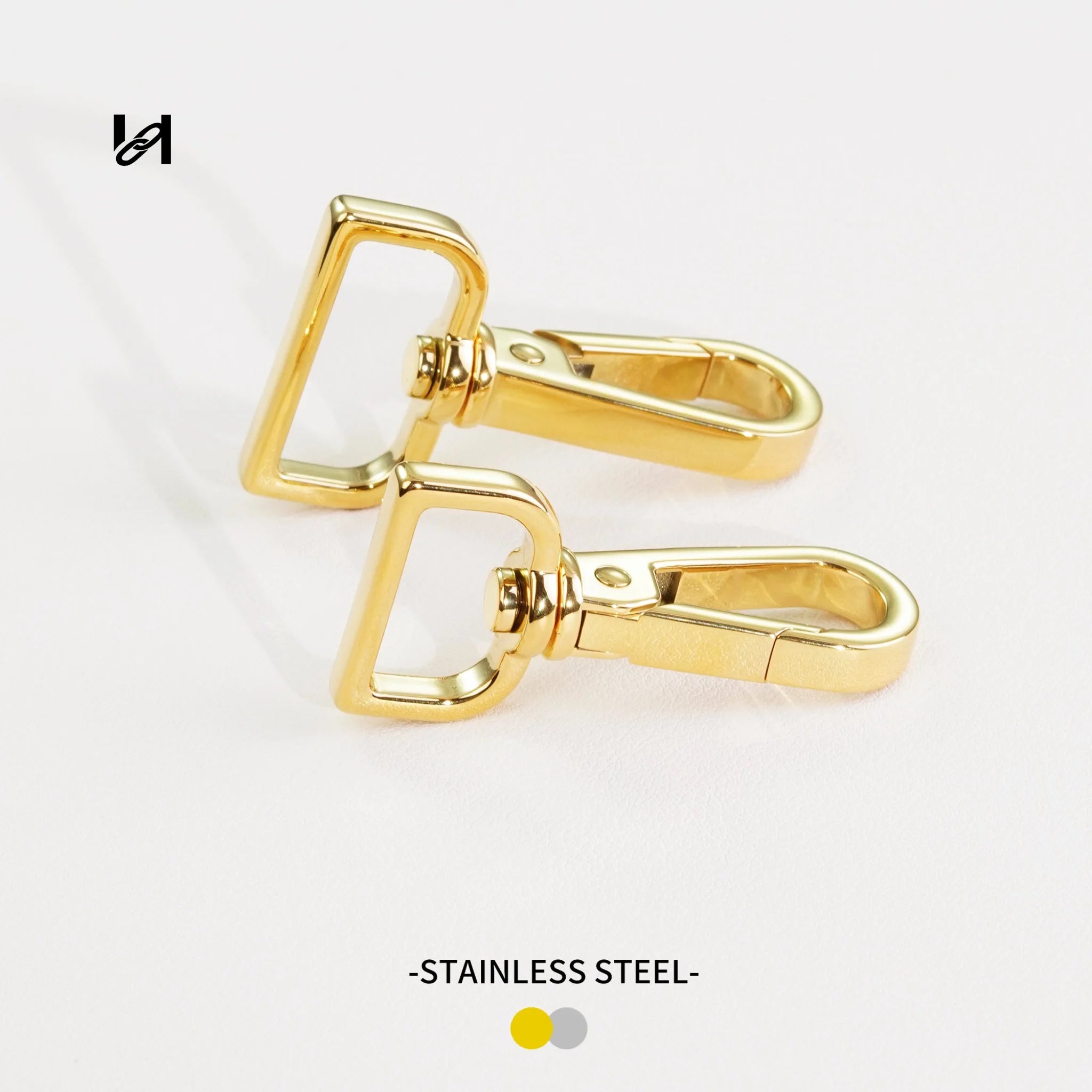 Square swivel hook - hardware