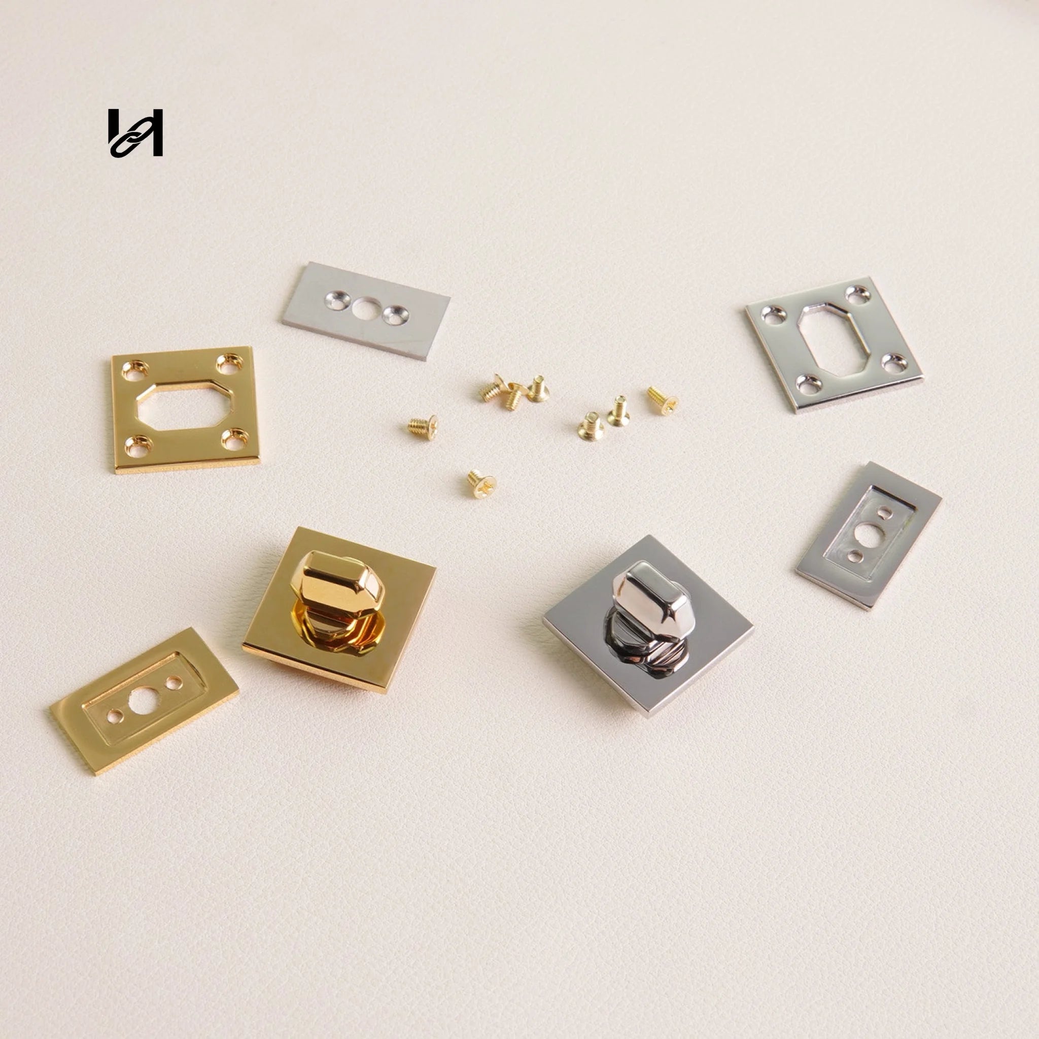 Square Turn Lock for Bag - hardware