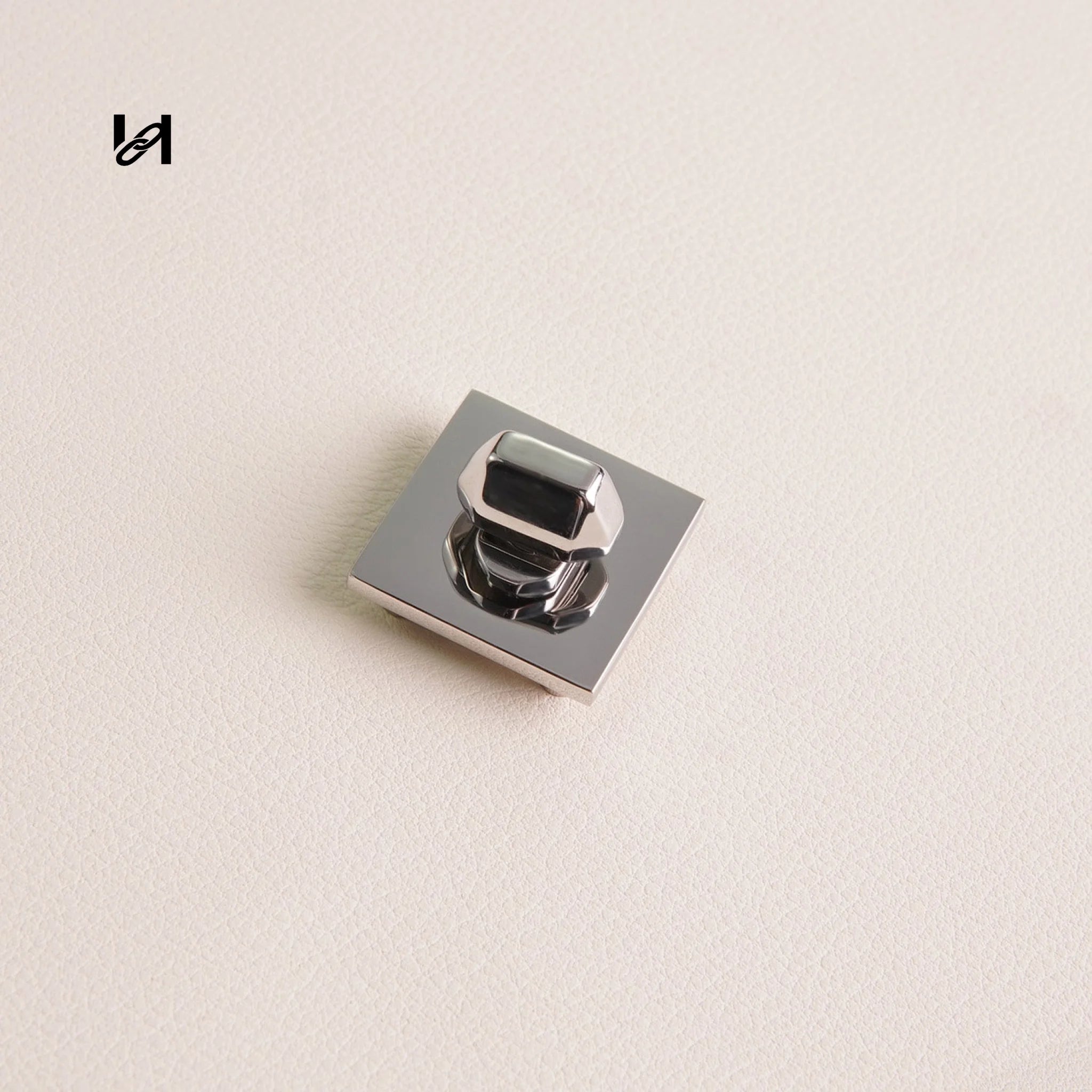 Square Turn Lock for Bag - hardware