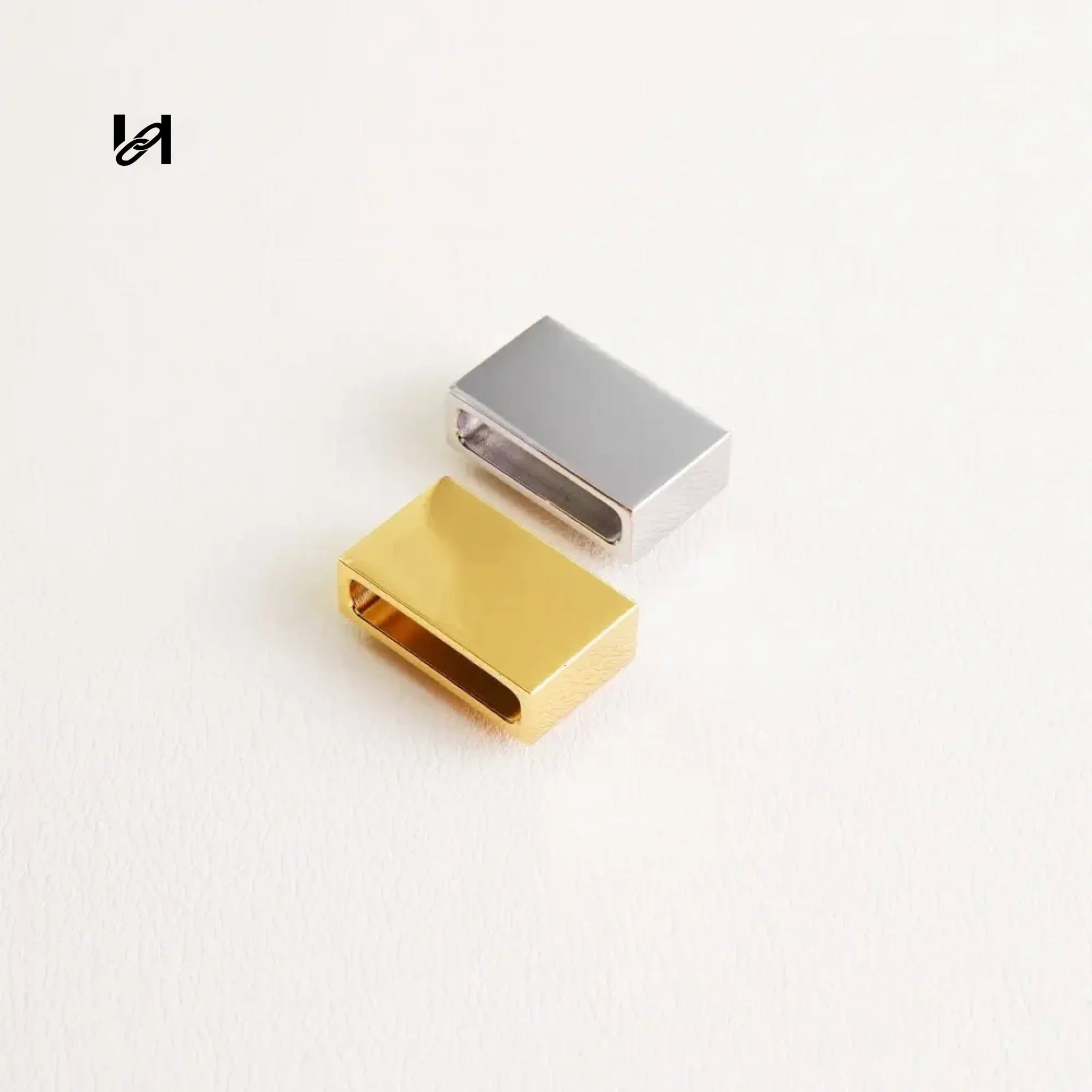 DC square Holder one-pair - hardware