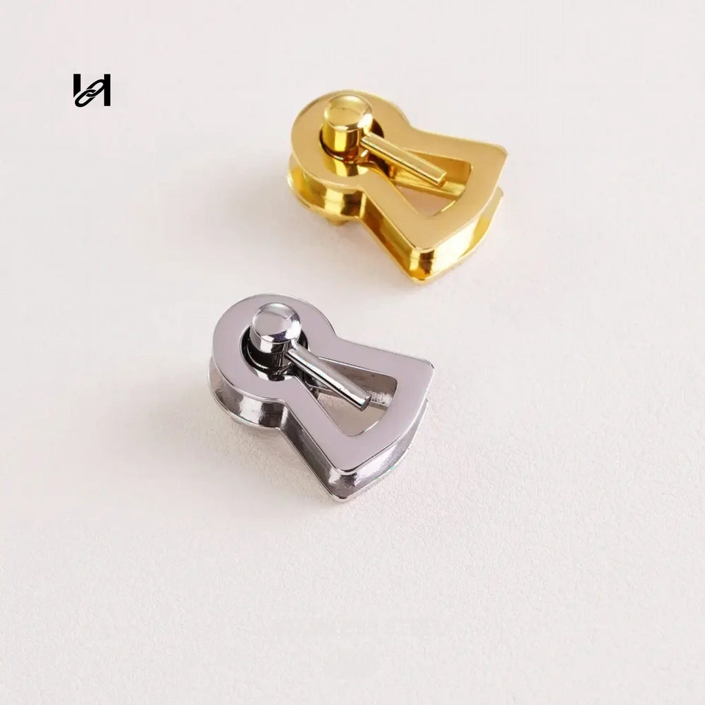 Stainless steel fishbone swivel lock - hardware