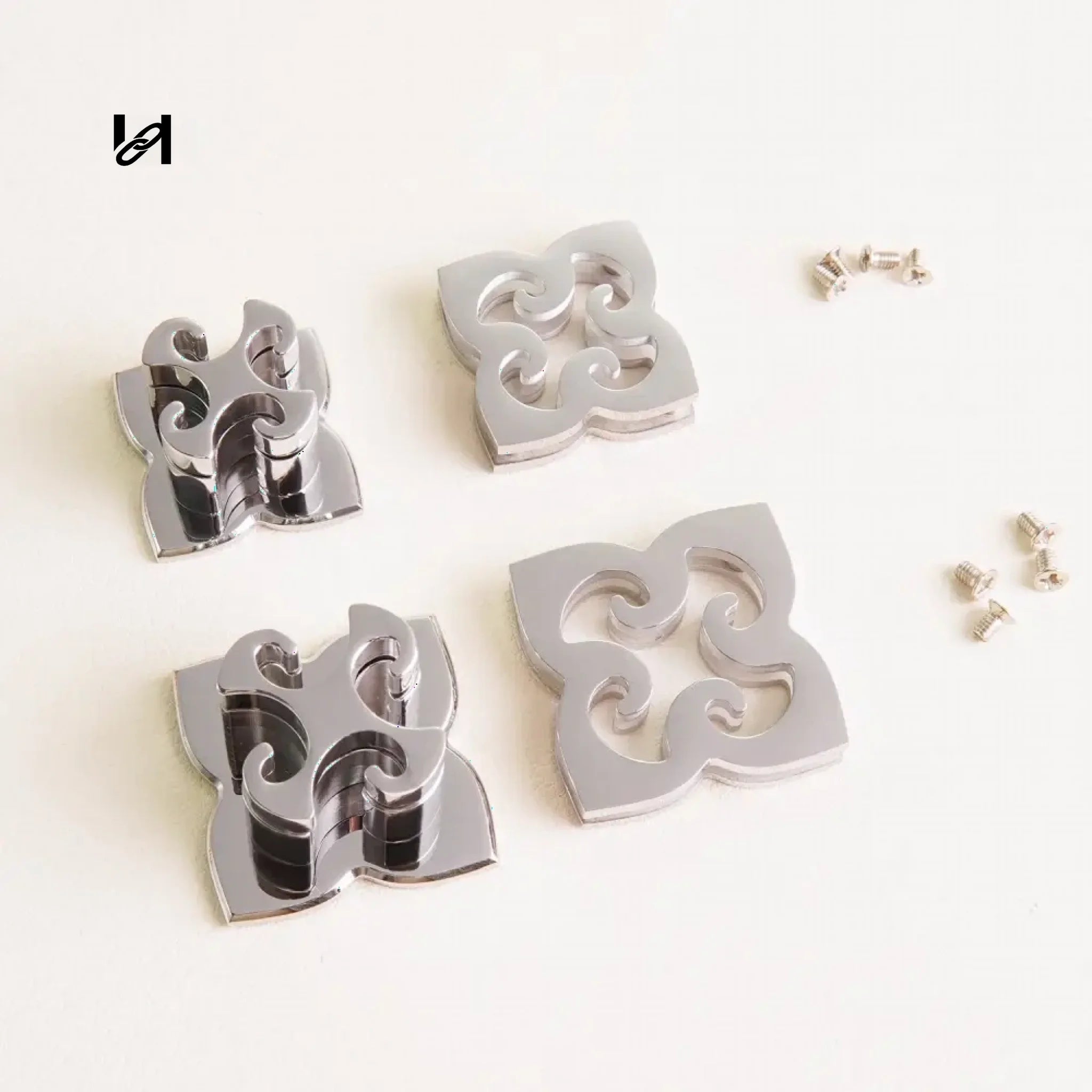 Chrysanthemum Closure - Small / Silver - hardware