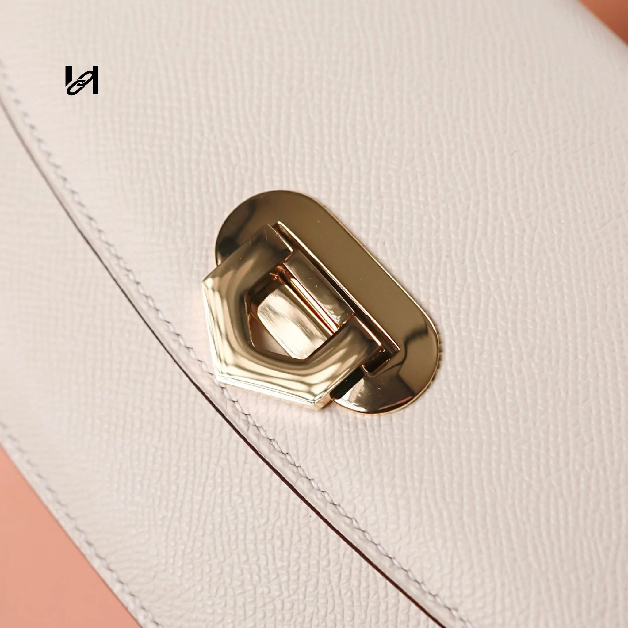 Stainless Steel Oval Clip Closure Lock - hardware