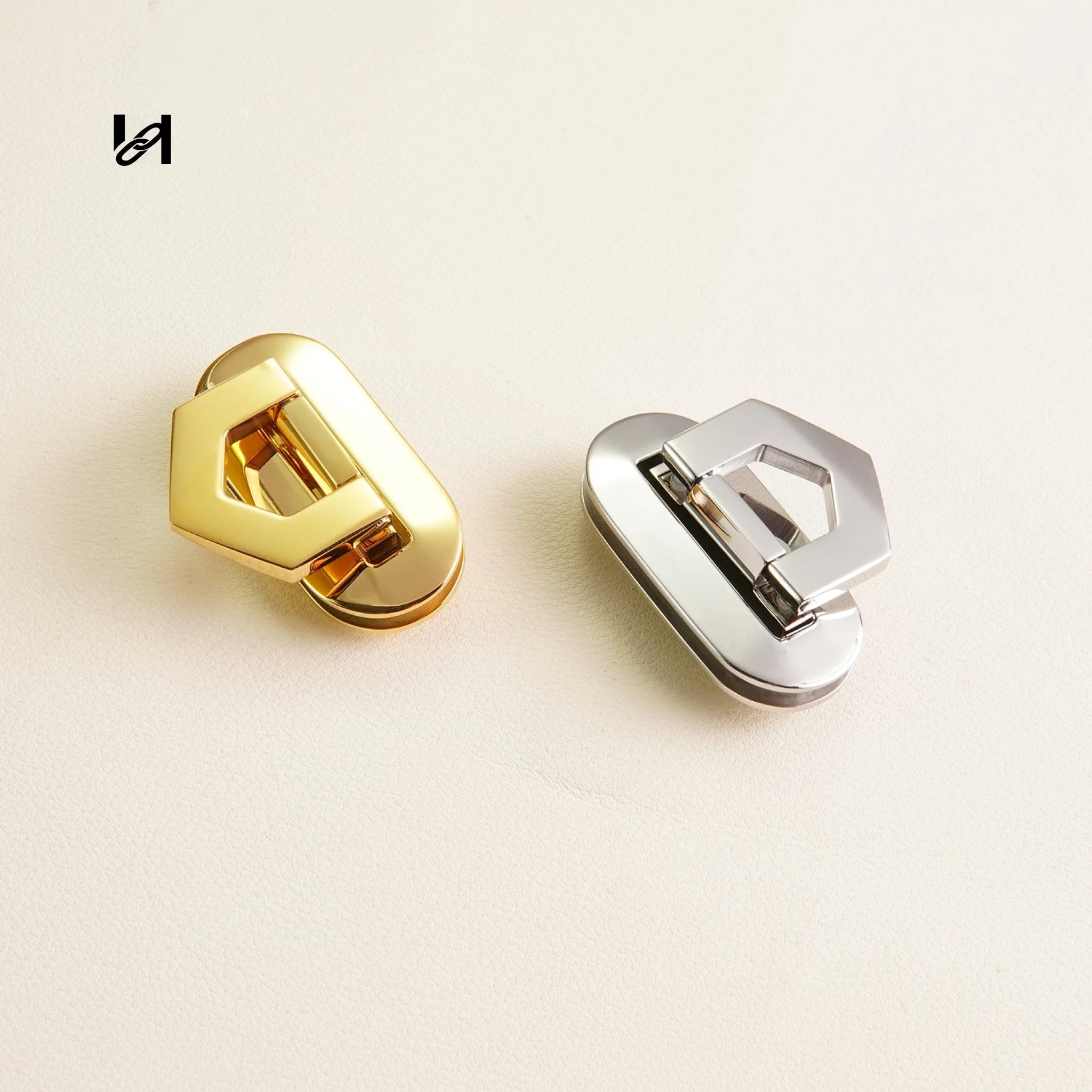 Stainless Steel Oval Clip Closure Lock - hardware