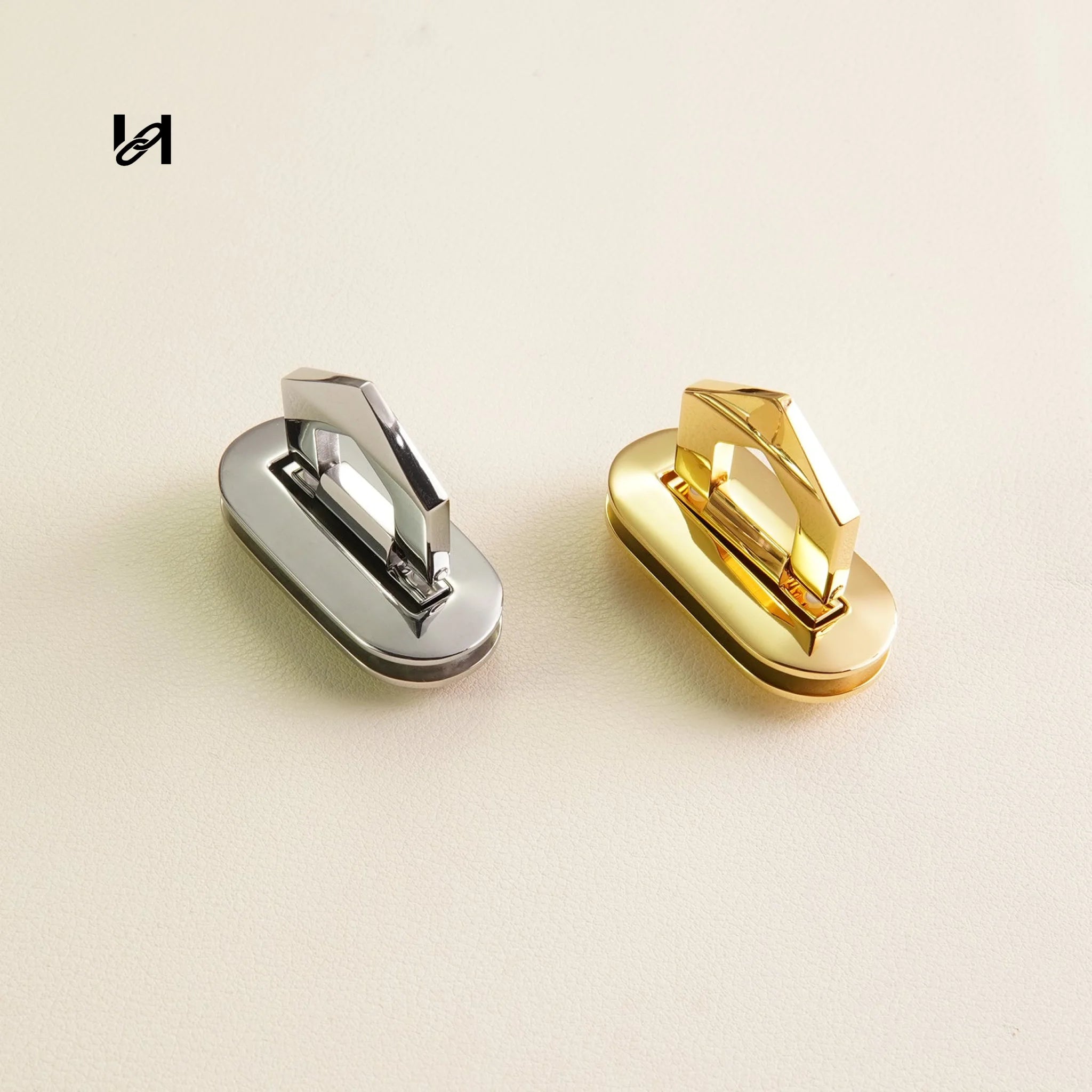 Stainless Steel Oval Clip Closure Lock - hardware