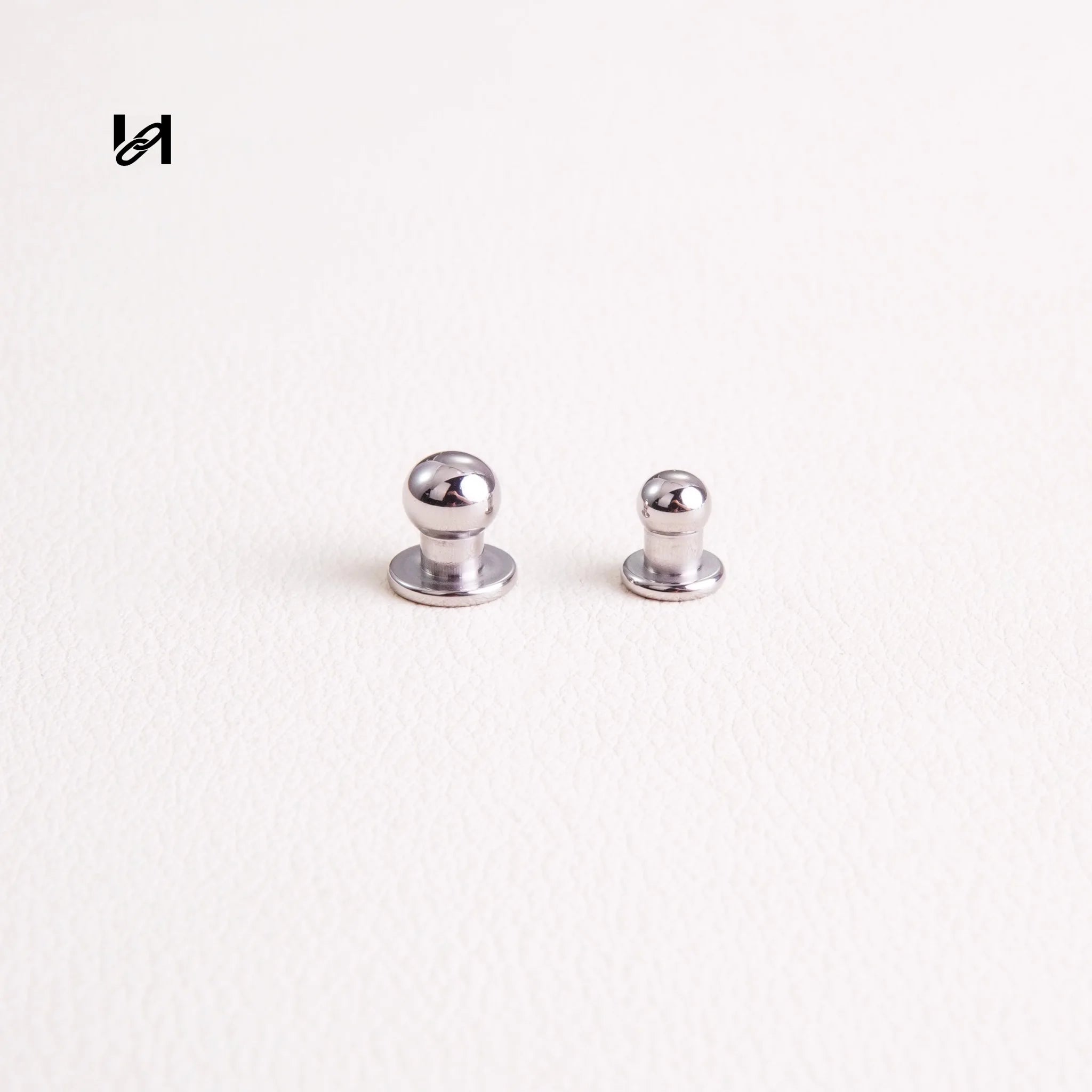 Stainless steel Round Rivet Screw Ⅱ - hardware
