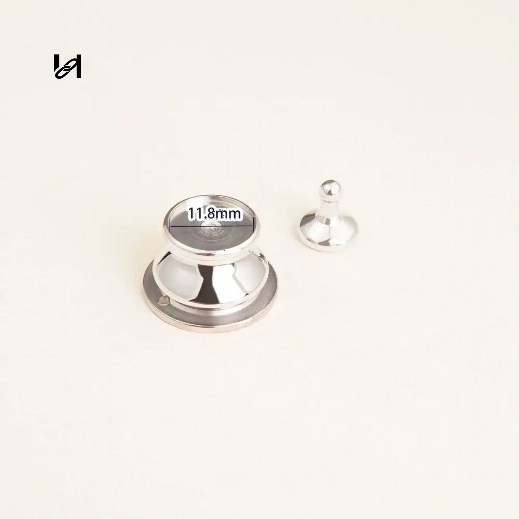 Cap spring lock - hardware