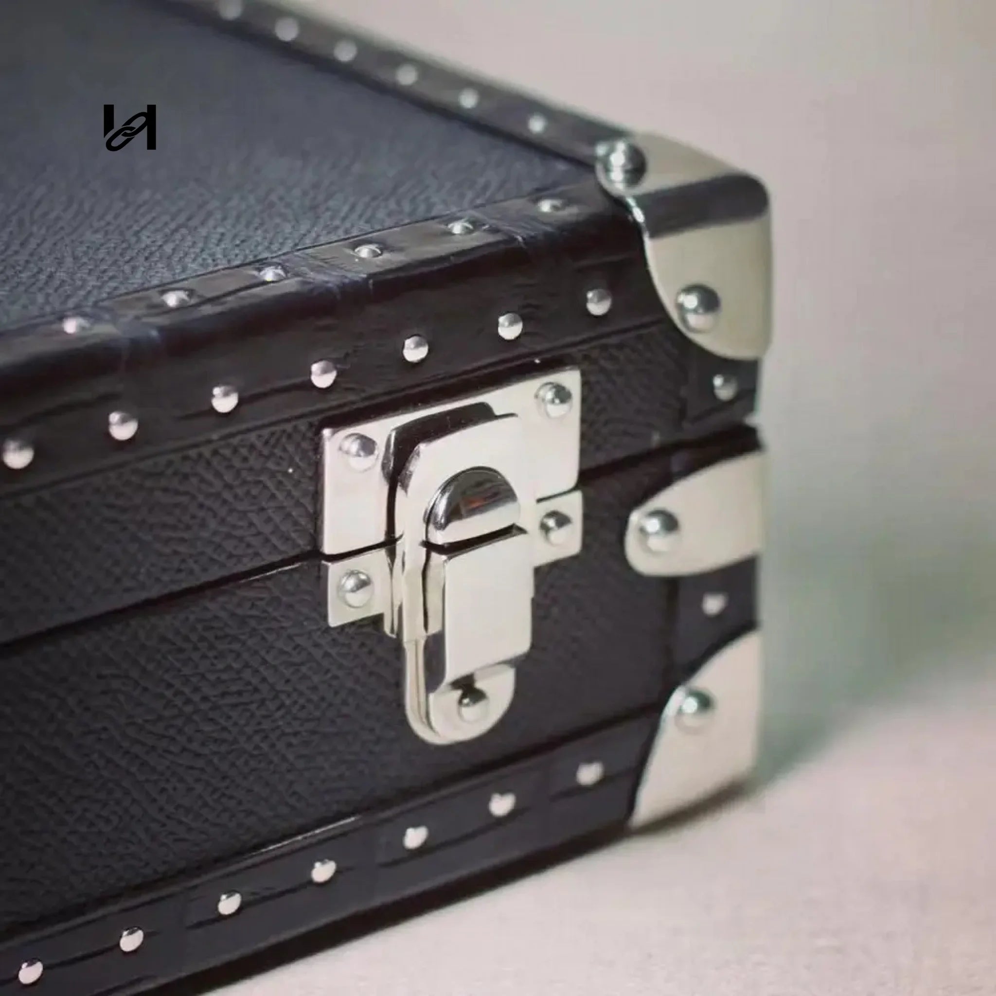 Clipper Closure for Suitcase-3 - hardware