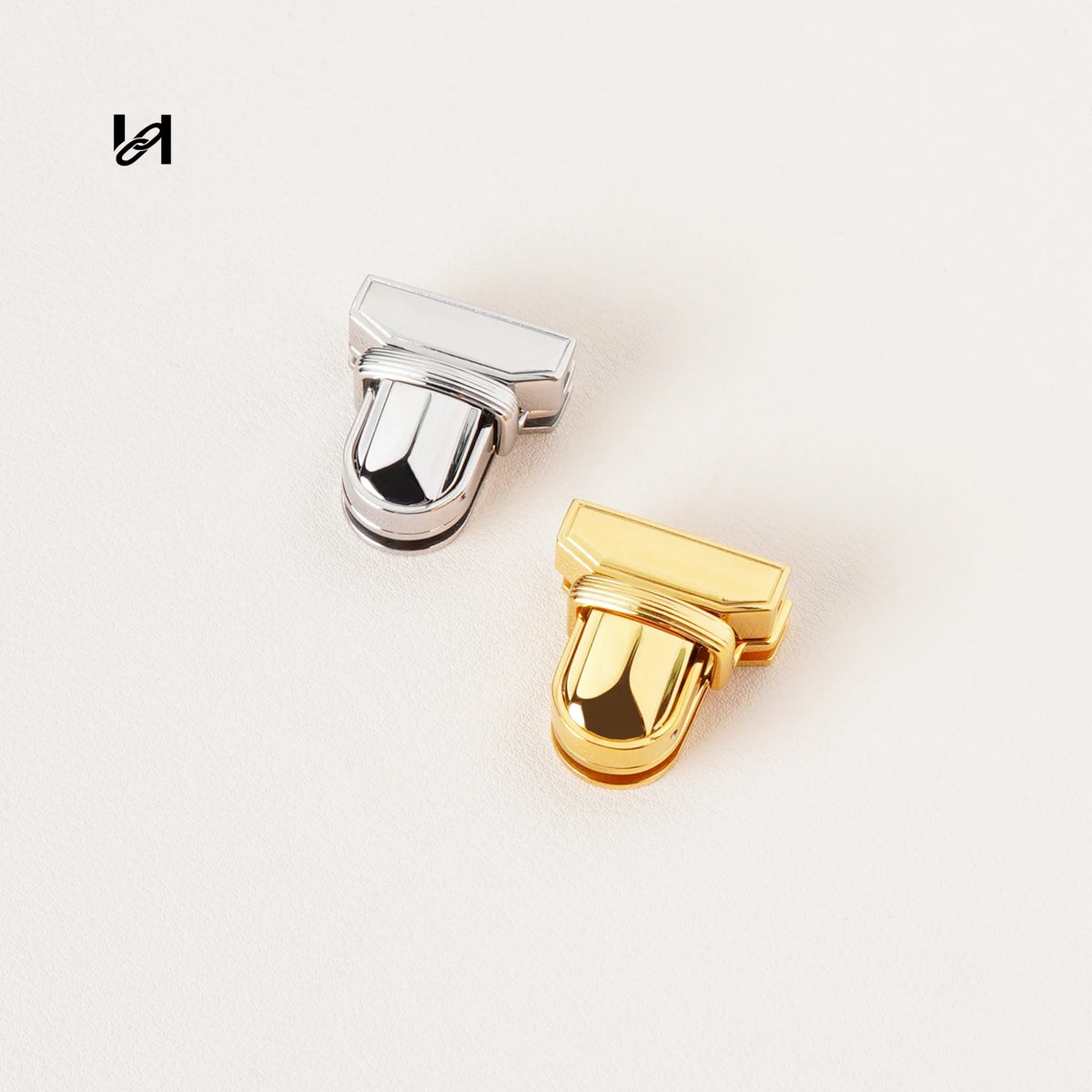 Mirror-polished stainless steel tuck lock clasp in gold and silver, 32mm, for handbags