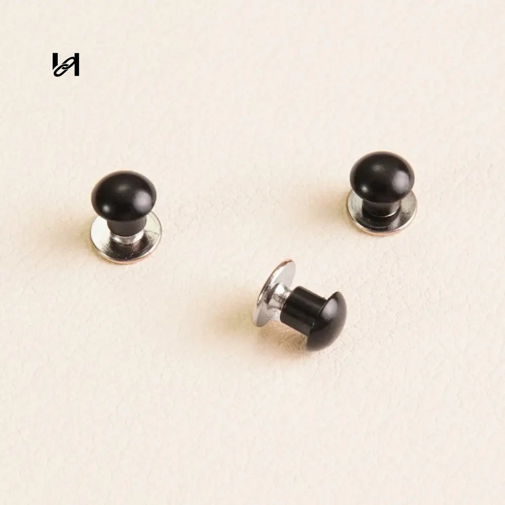 Corner for Trunk Case - Small corner 5.5 mm screw / black - hardware